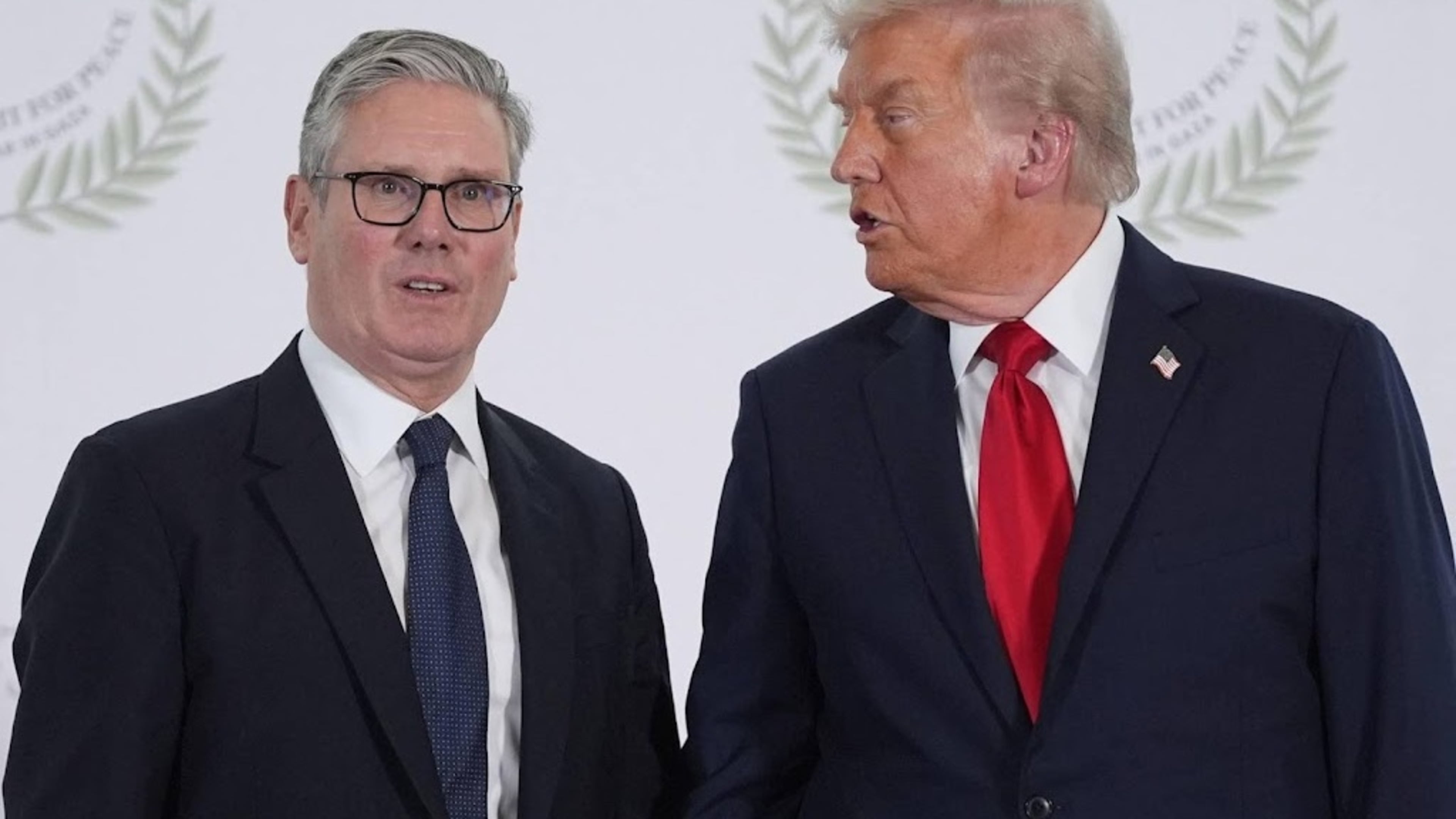 Trump announces British PM Starmer is resigning