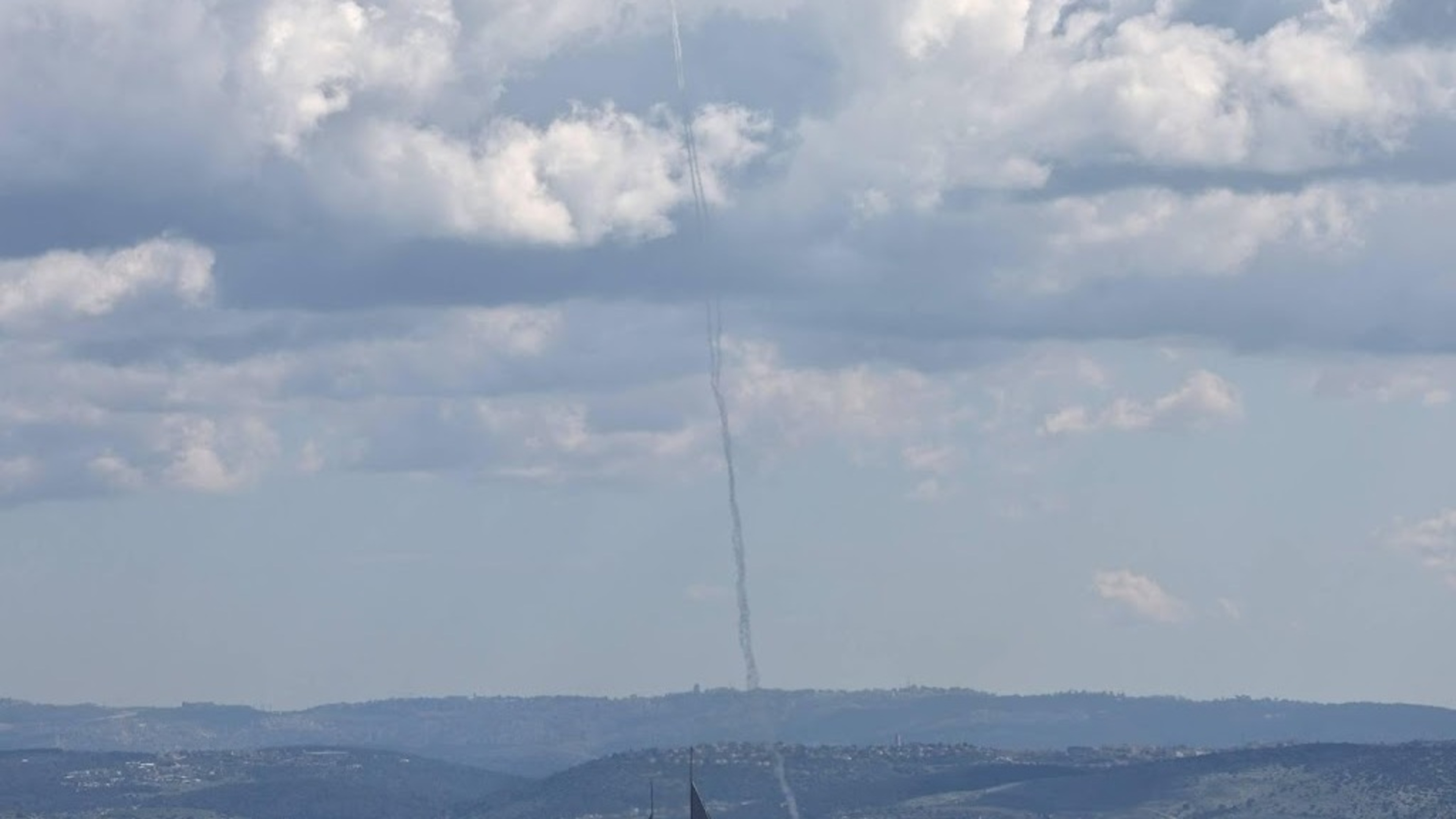 Israel counts 35 ballistic missiles from Iran so far