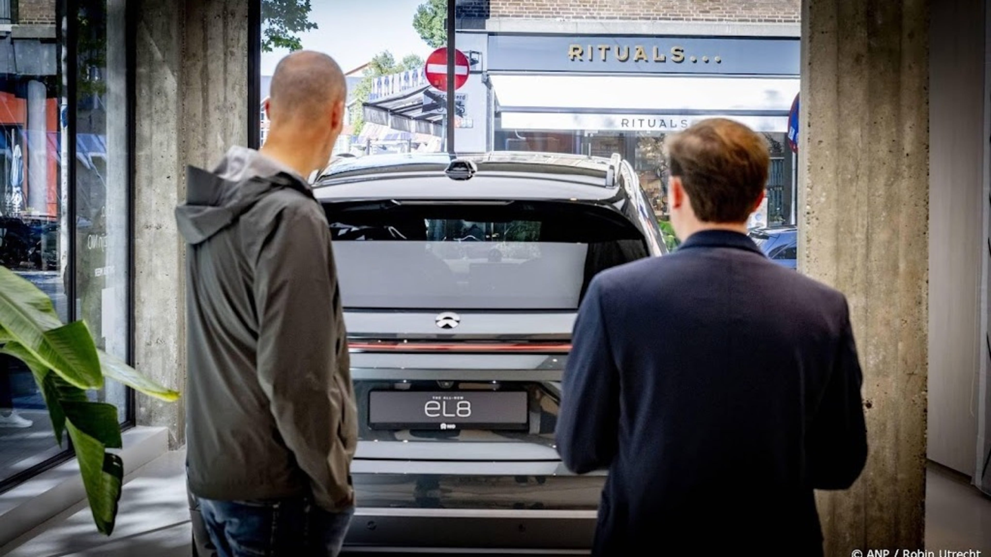 Car sales rise thanks to more popular electric models