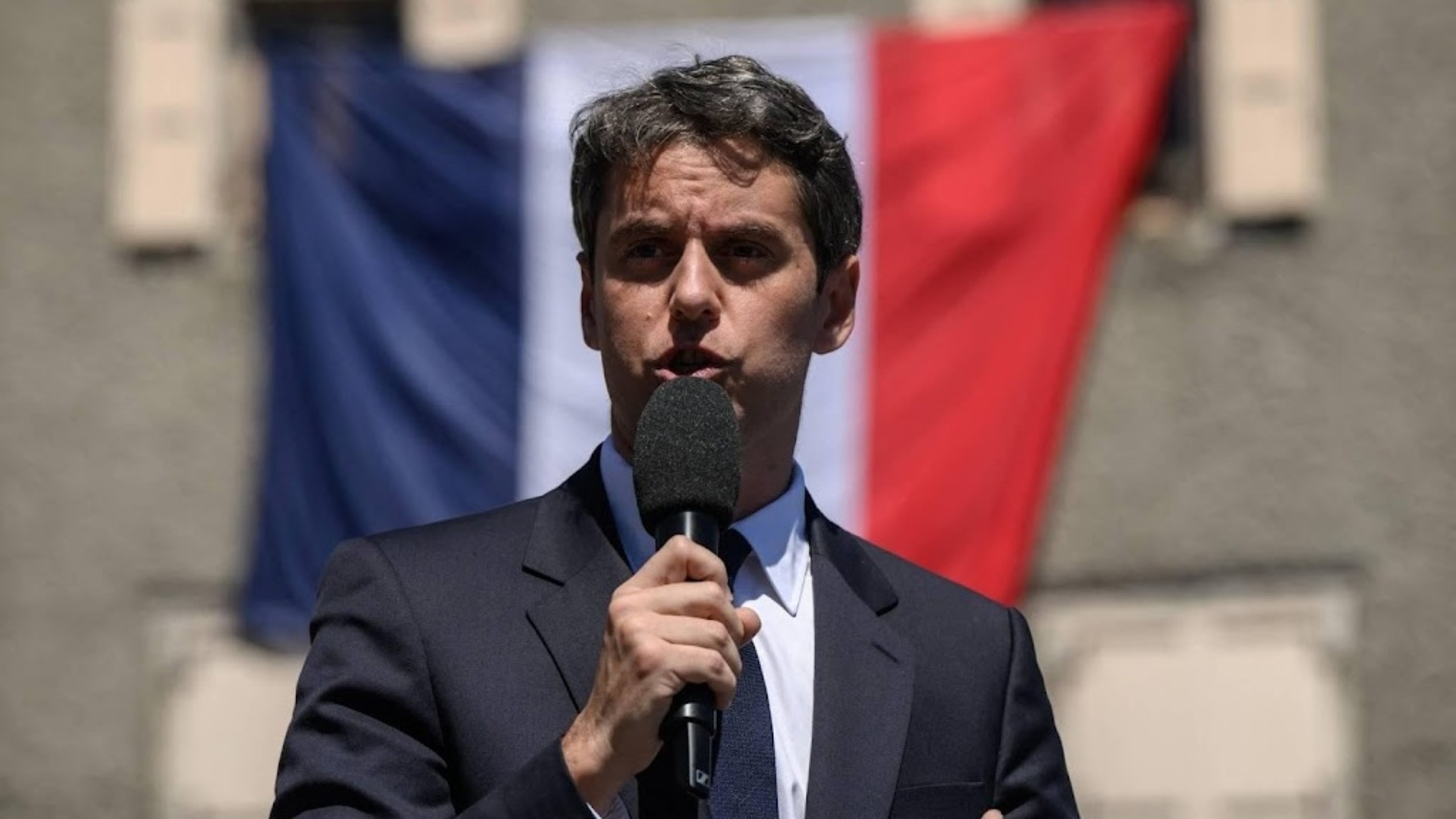 Macron ally announces presidential bid