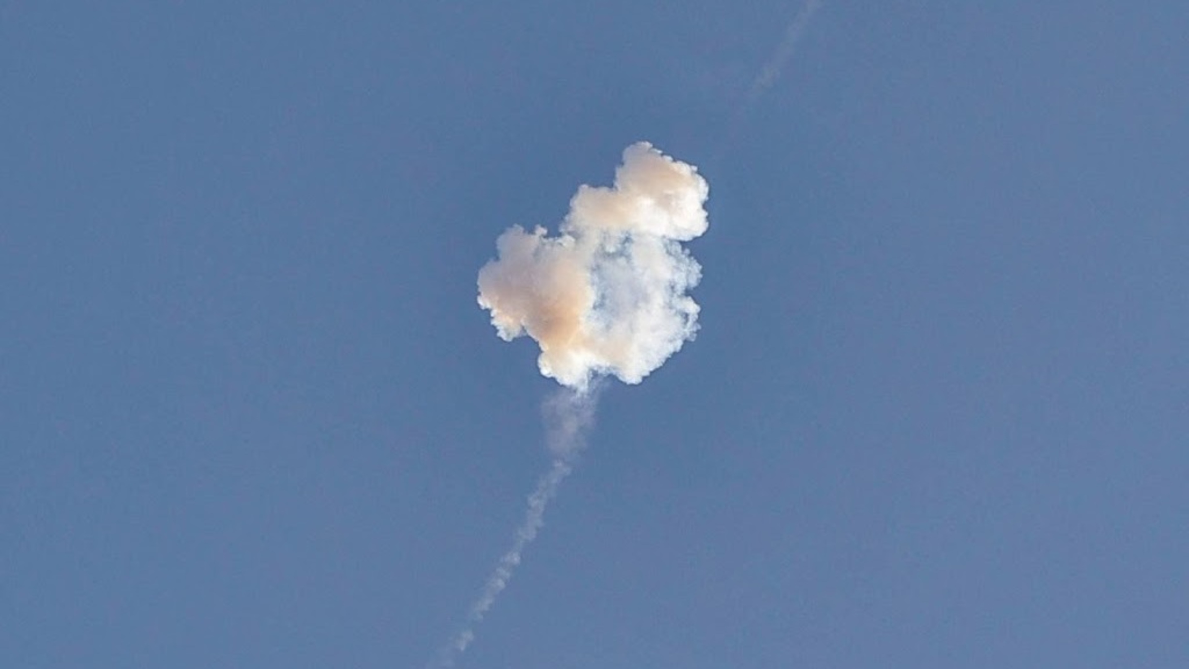 One dead, several injured at Abu Dhabi airport