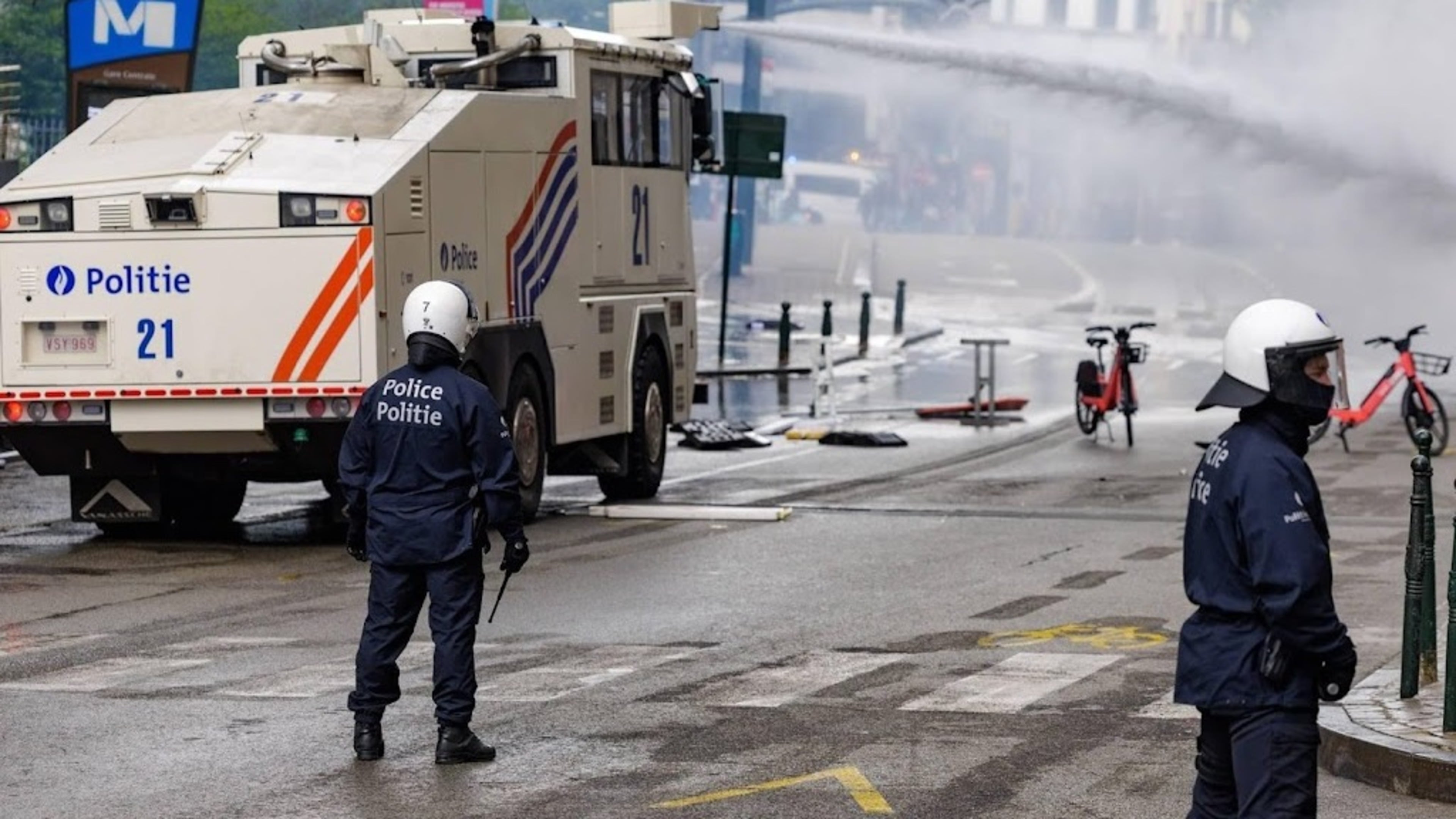 Protesters storm Brussels parliament