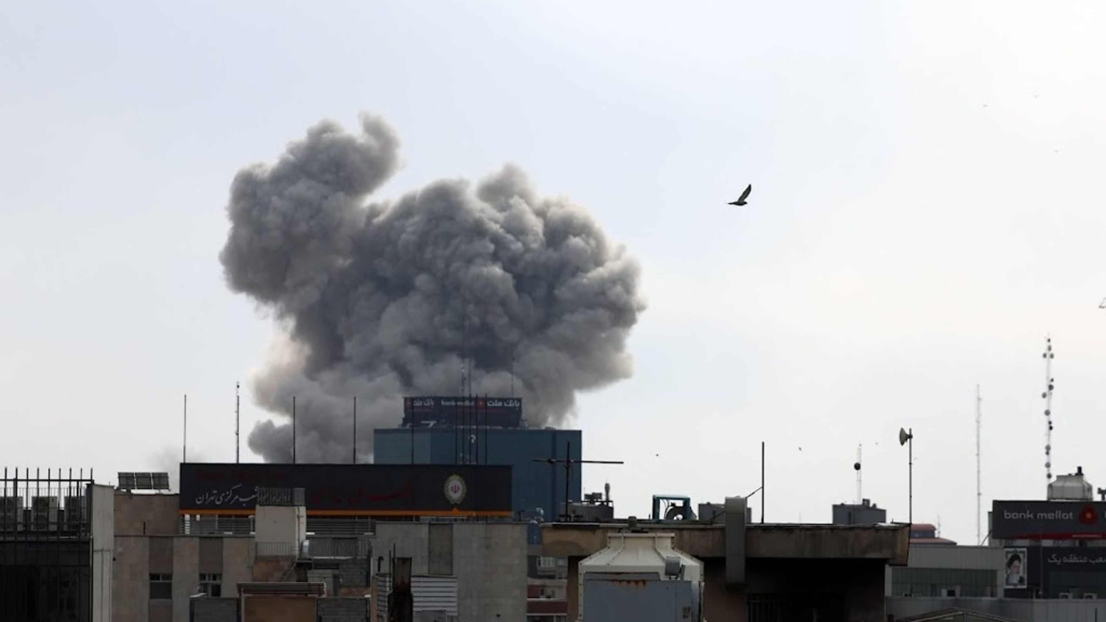 Israel carries out new attacks on Tehran