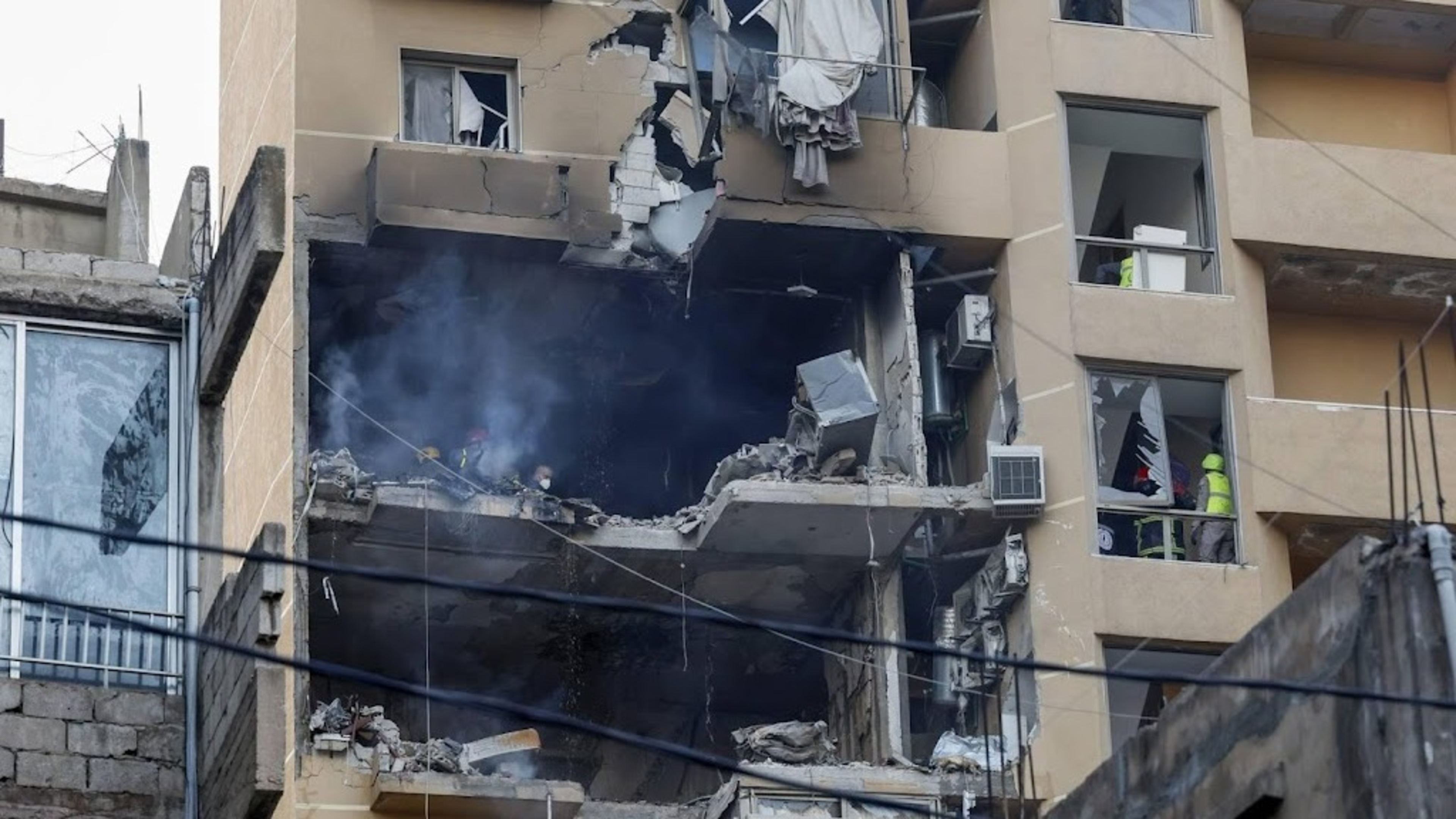 Lebanese state media: Israeli strike hits Beirut apartment building