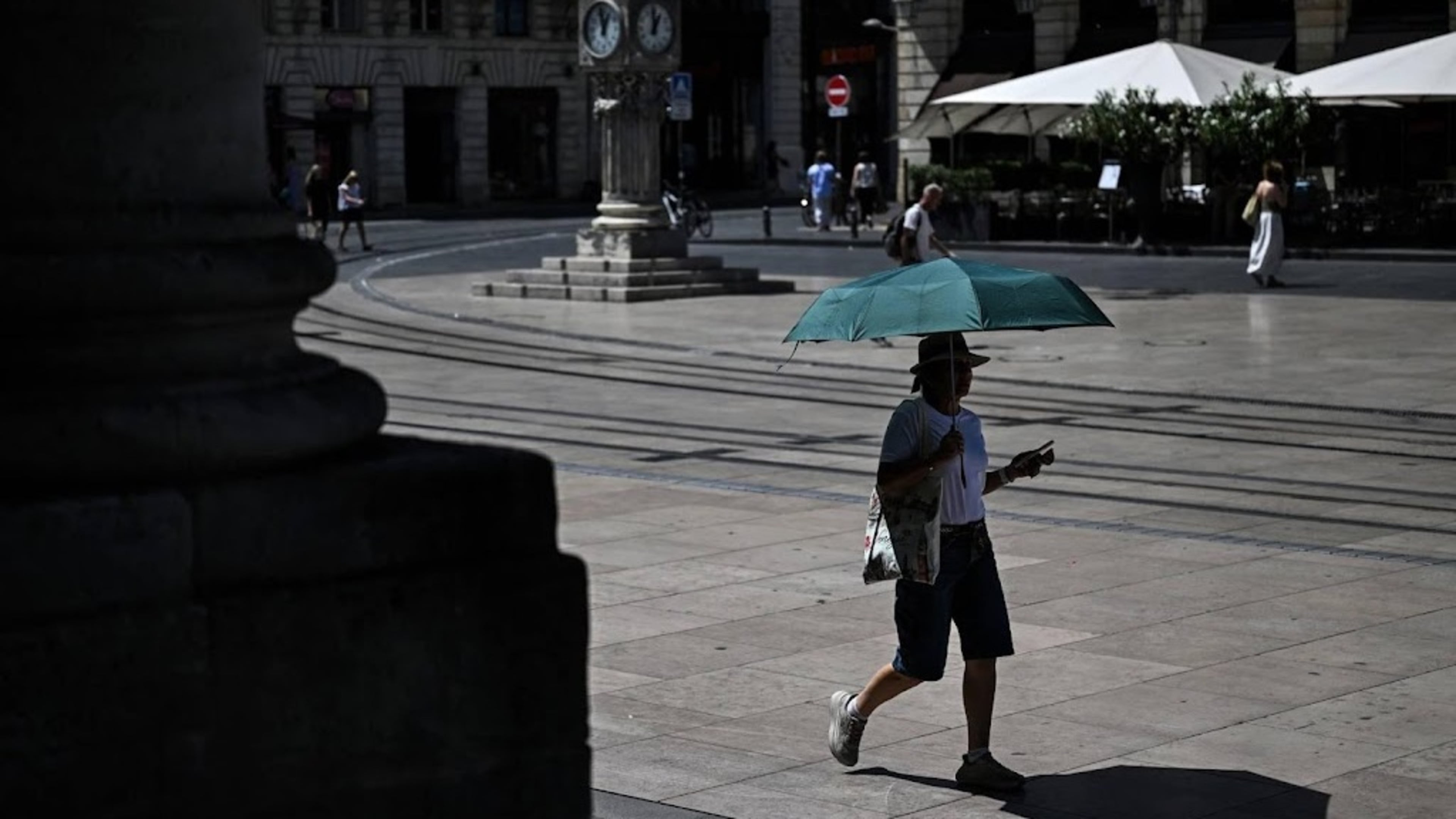 Code red to affect over three-quarters of French population on Thursday