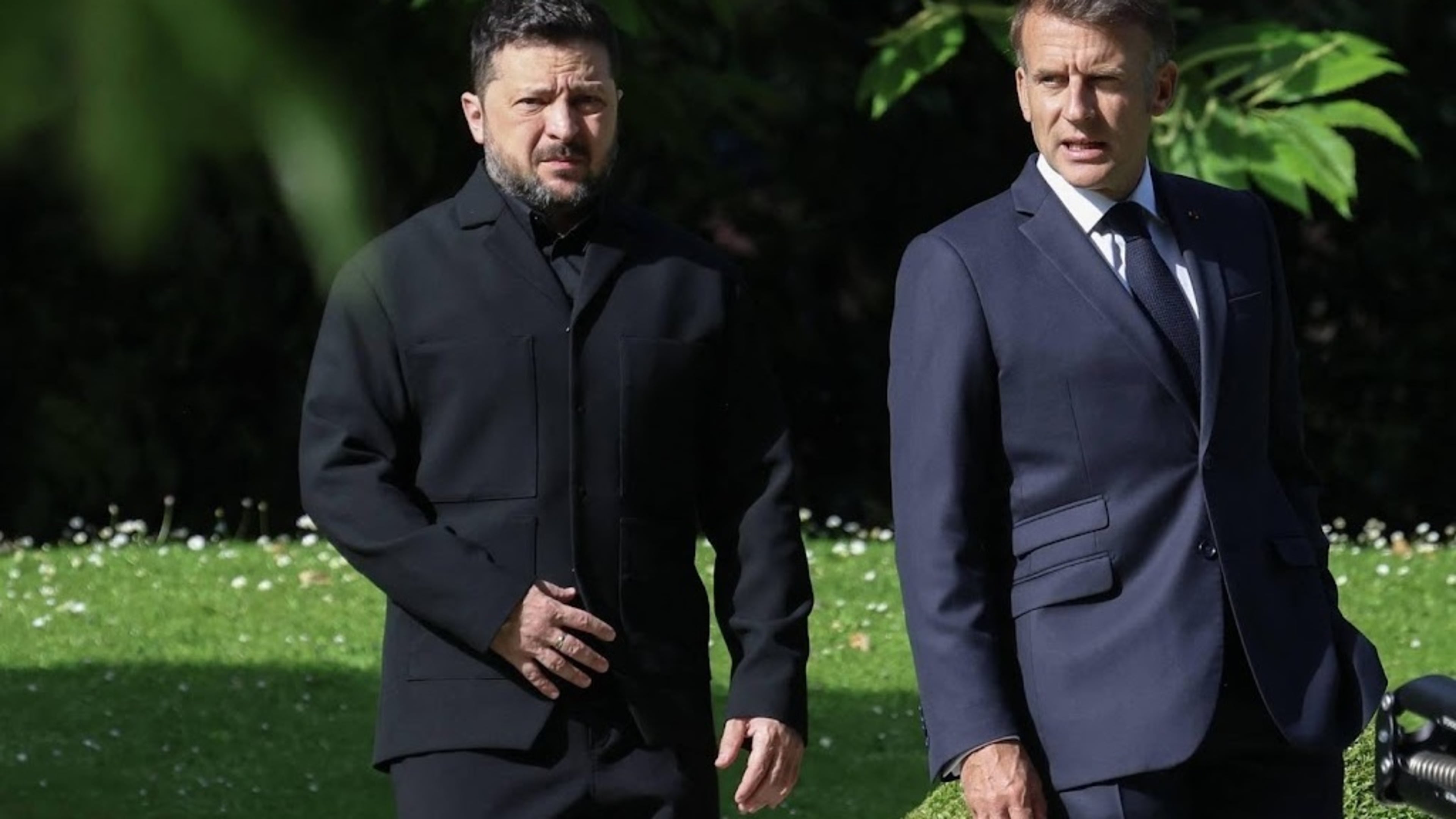 Zelensky arrives in Évian for G7 summit