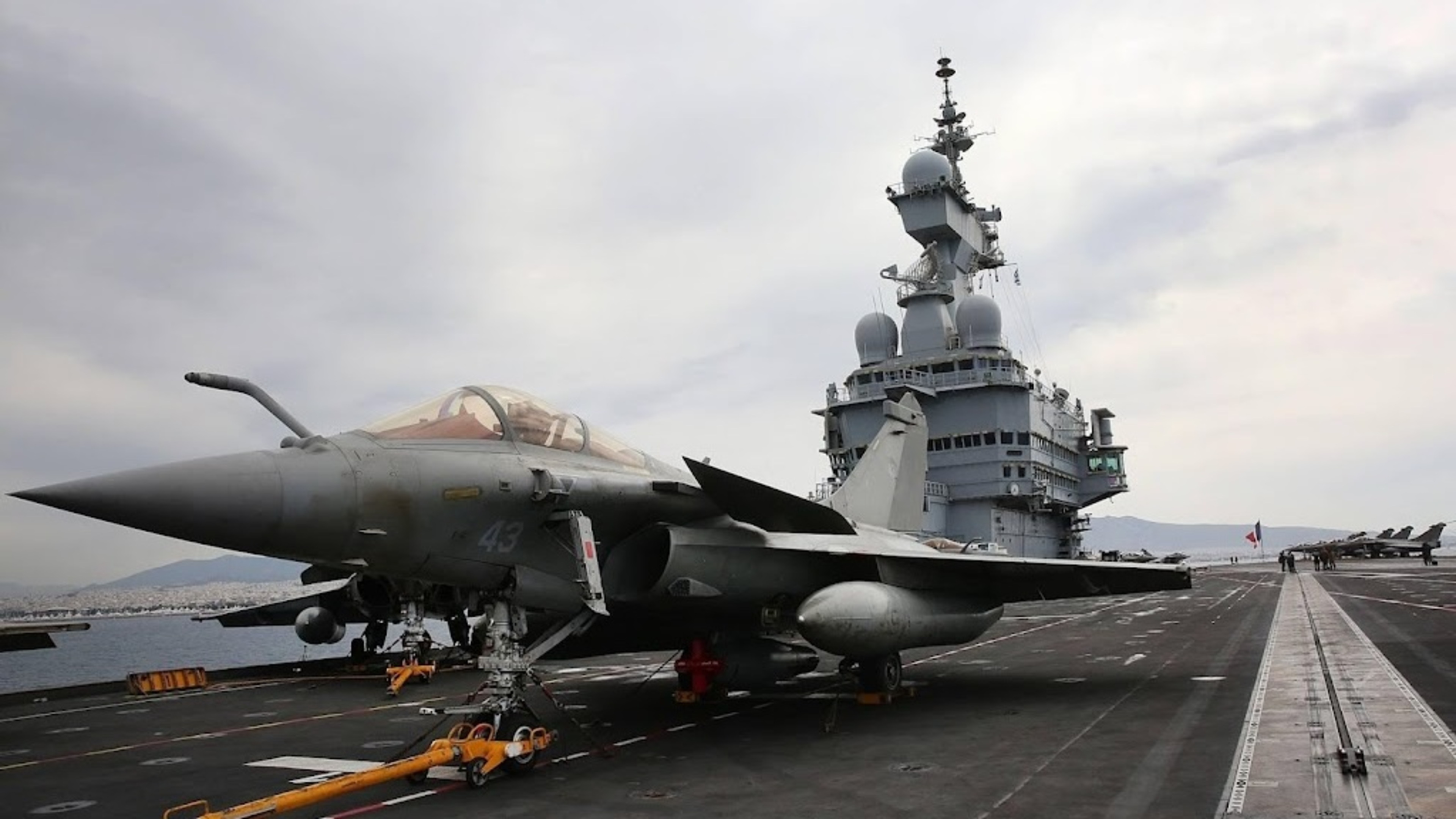 Unidentified drone shot down near French aircraft carrier