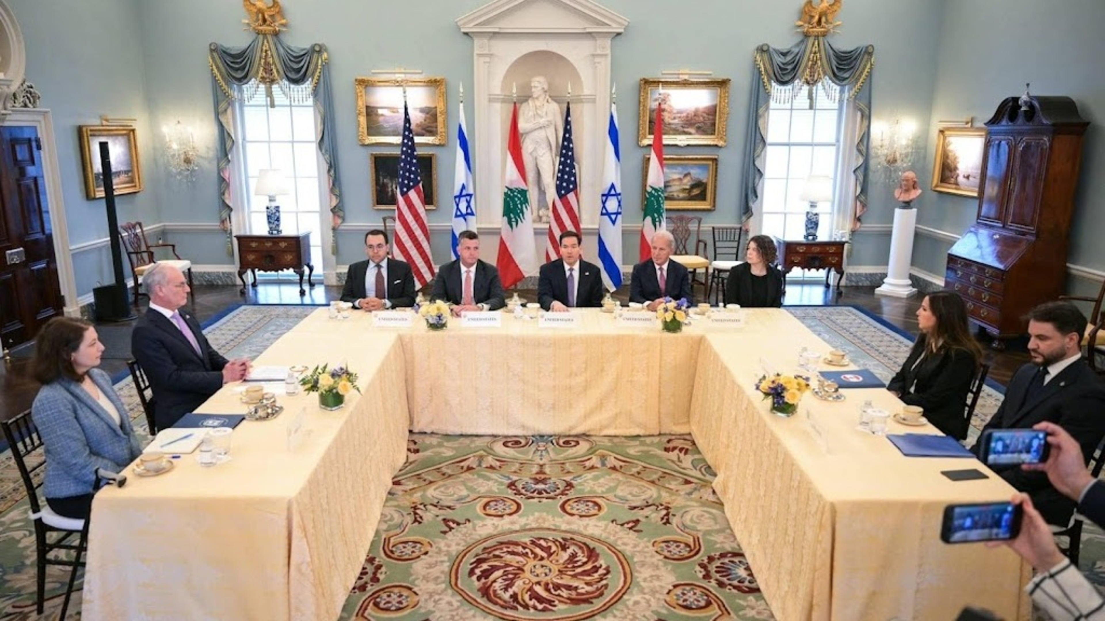 Lebanon wants to extend ceasefire with Israel by one month