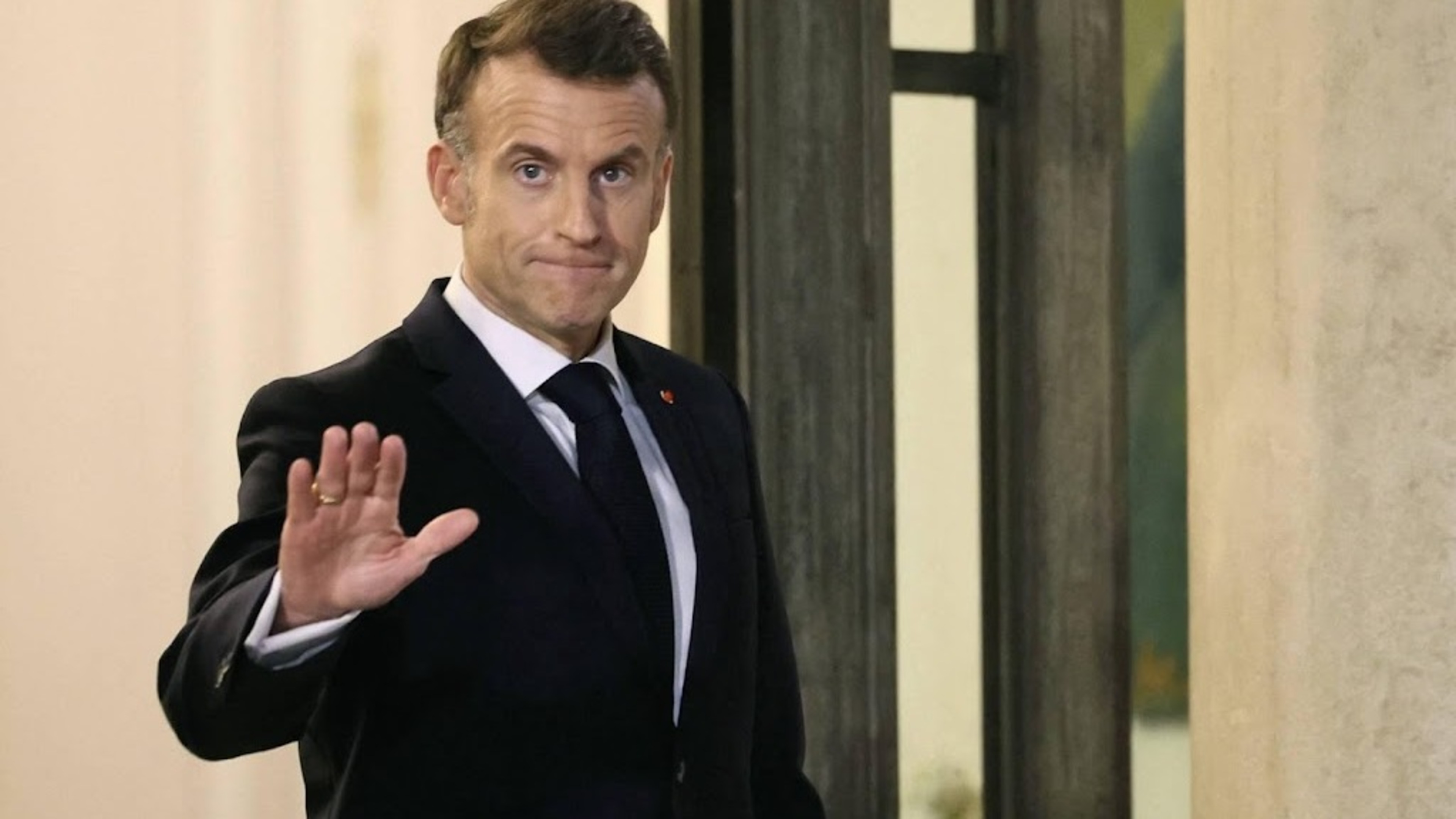 Macron expresses solidarity with Spanish PM over US conflict