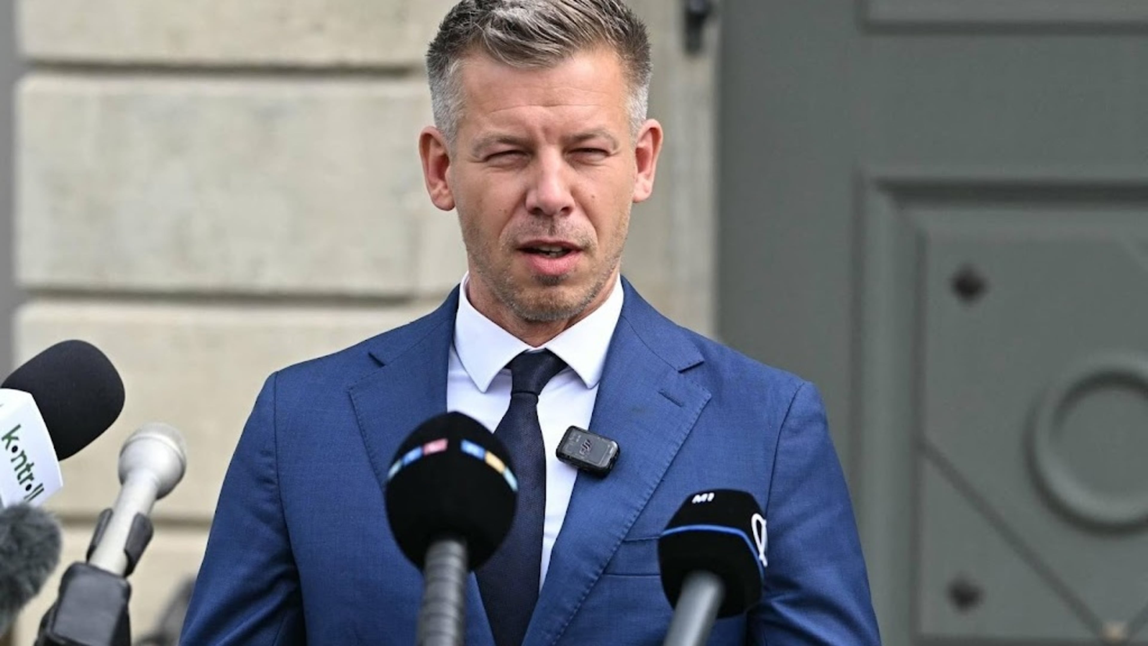 Magyar expects inauguration of new Hungarian government in mid-May