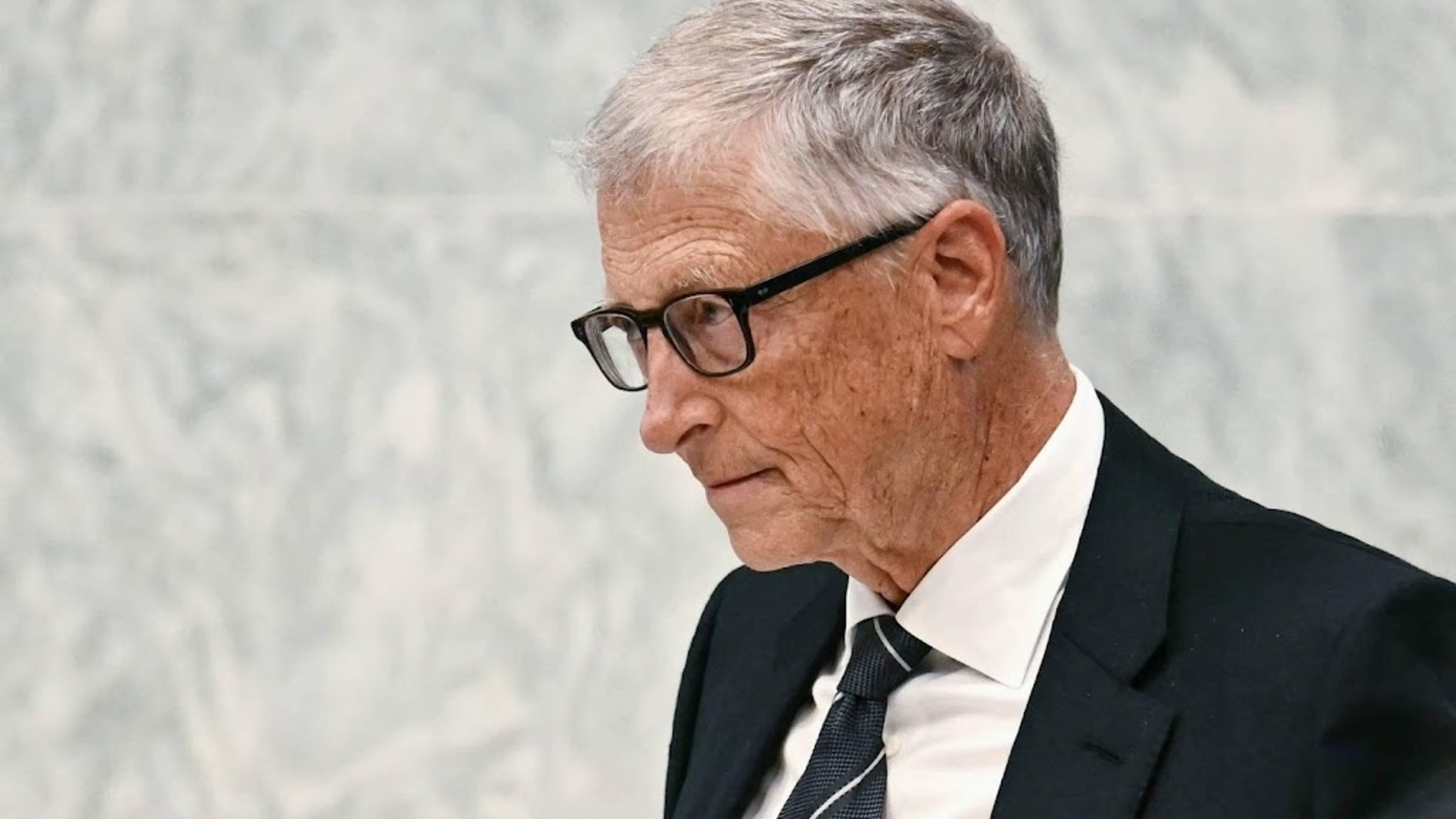 Billionaire Gates says he had limited contact with Epstein