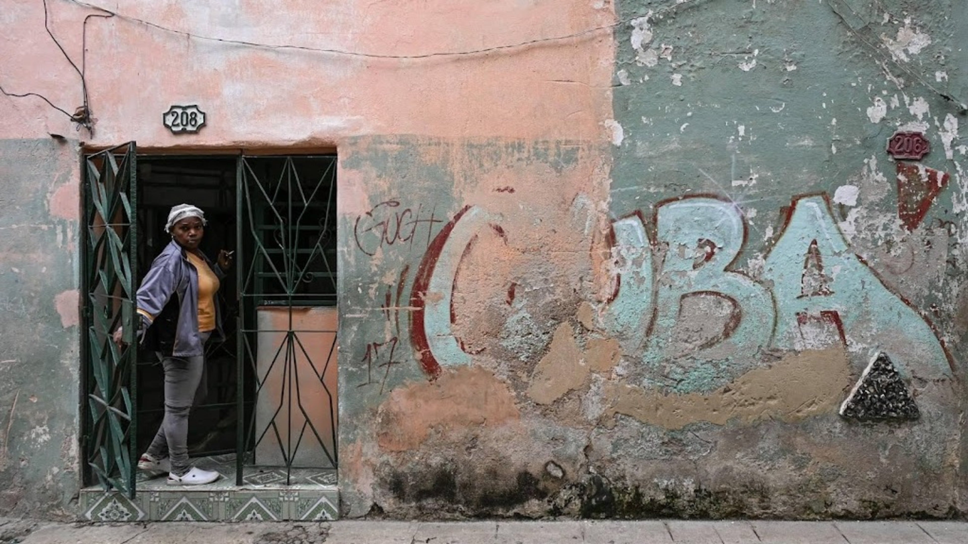 Minister: US threats could lead to bloodbath in Cuba