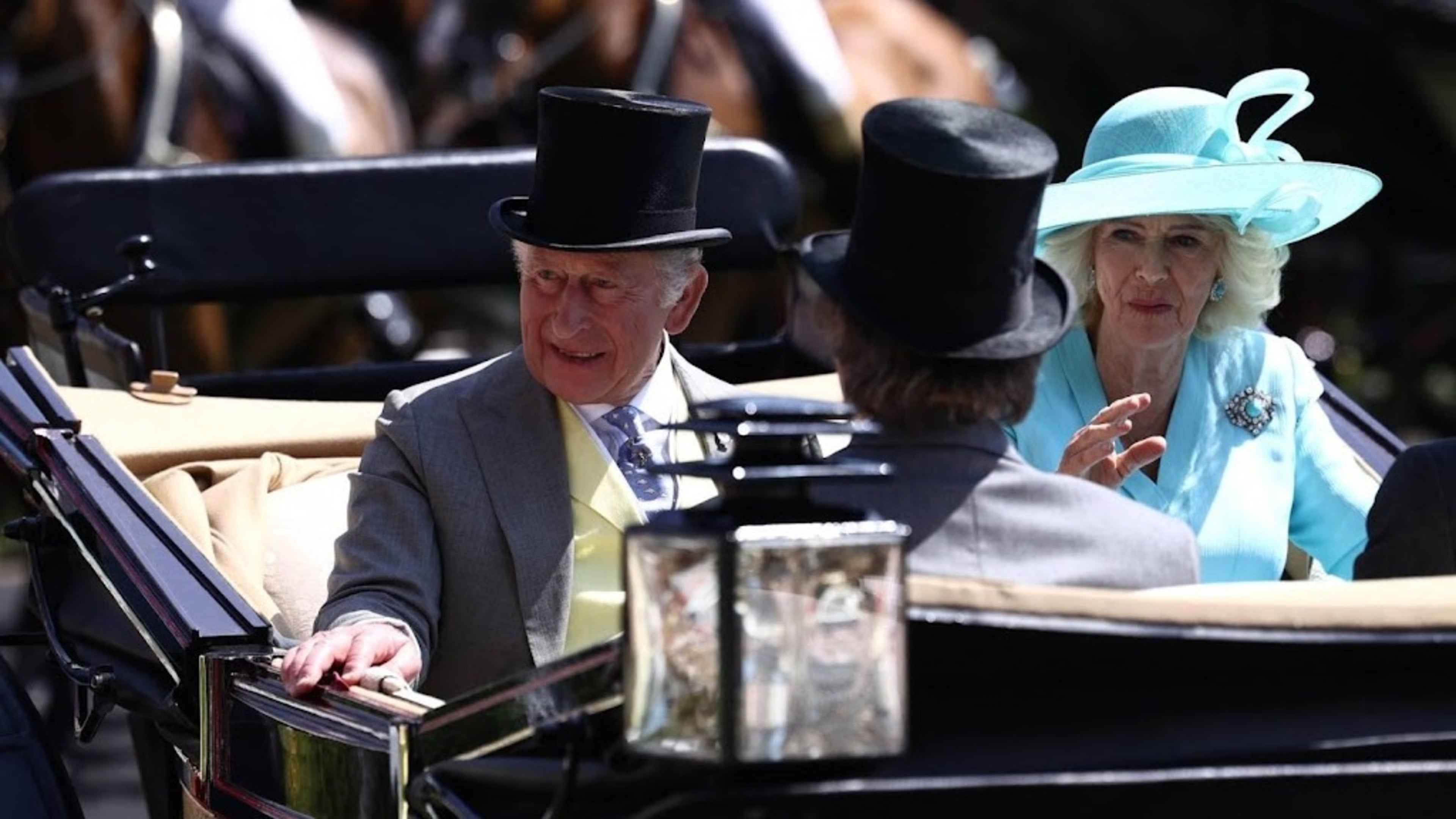 Charles to be first monarch to make tax returns public