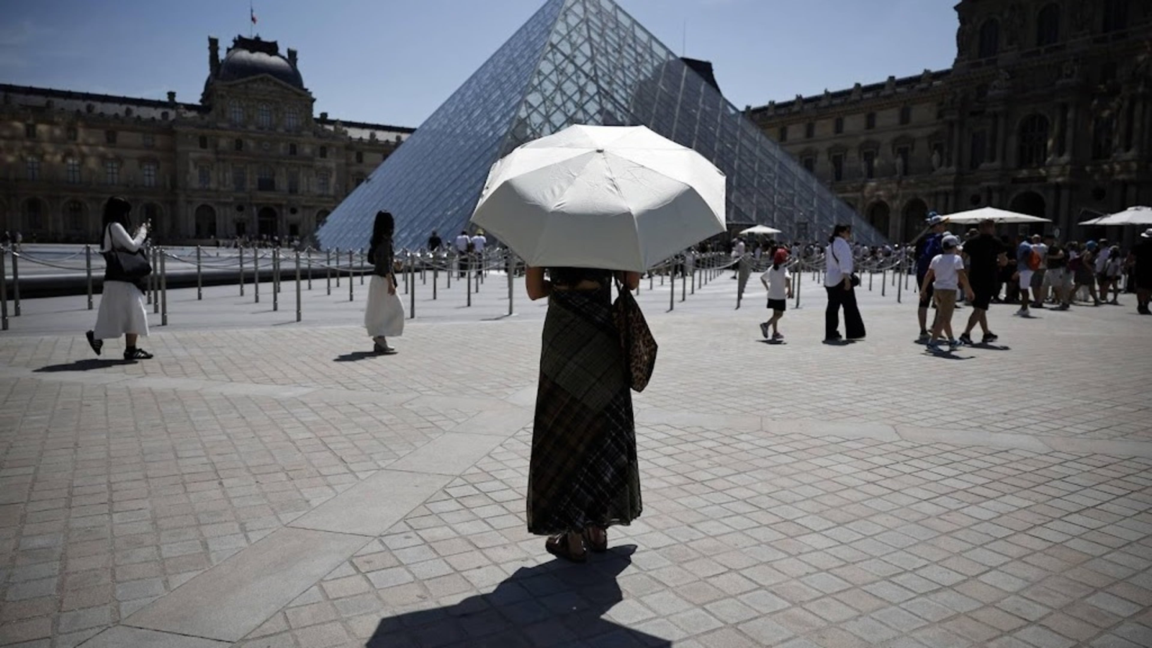 Louvre director says museum is 'out of breath'