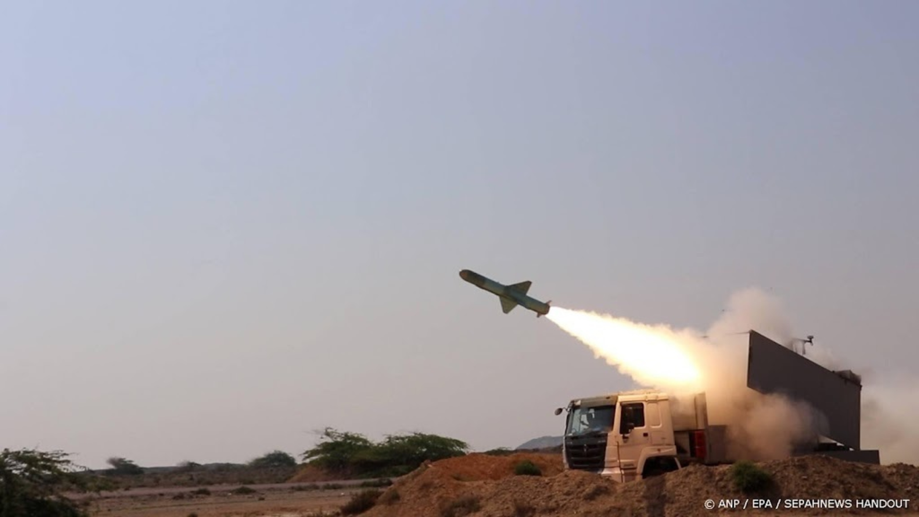 FT: Russia to supply portable missile systems to Iran