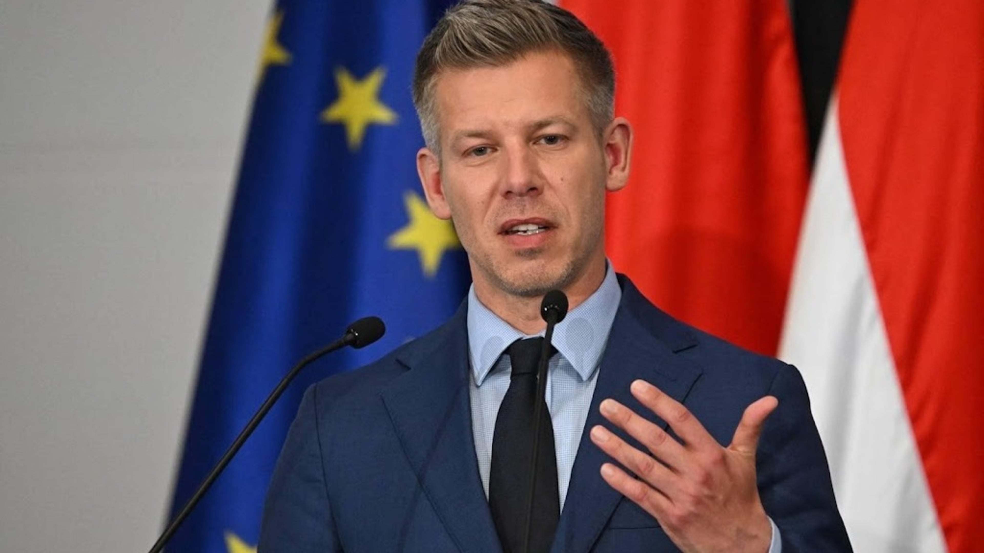 EU foreign ministers hope for fresh start after Orbán departure