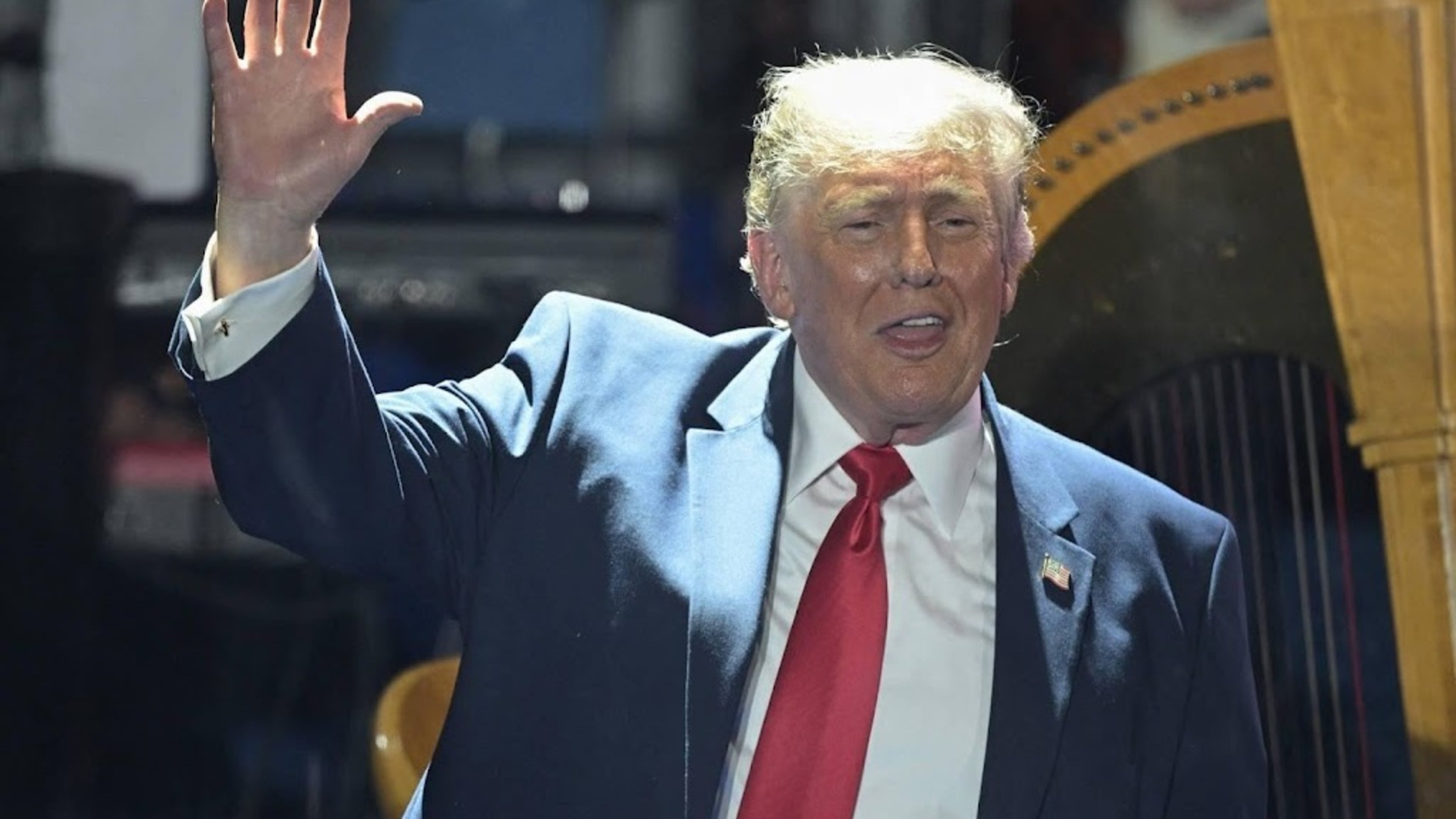 US judge blocks Trump order on mail-in ballots