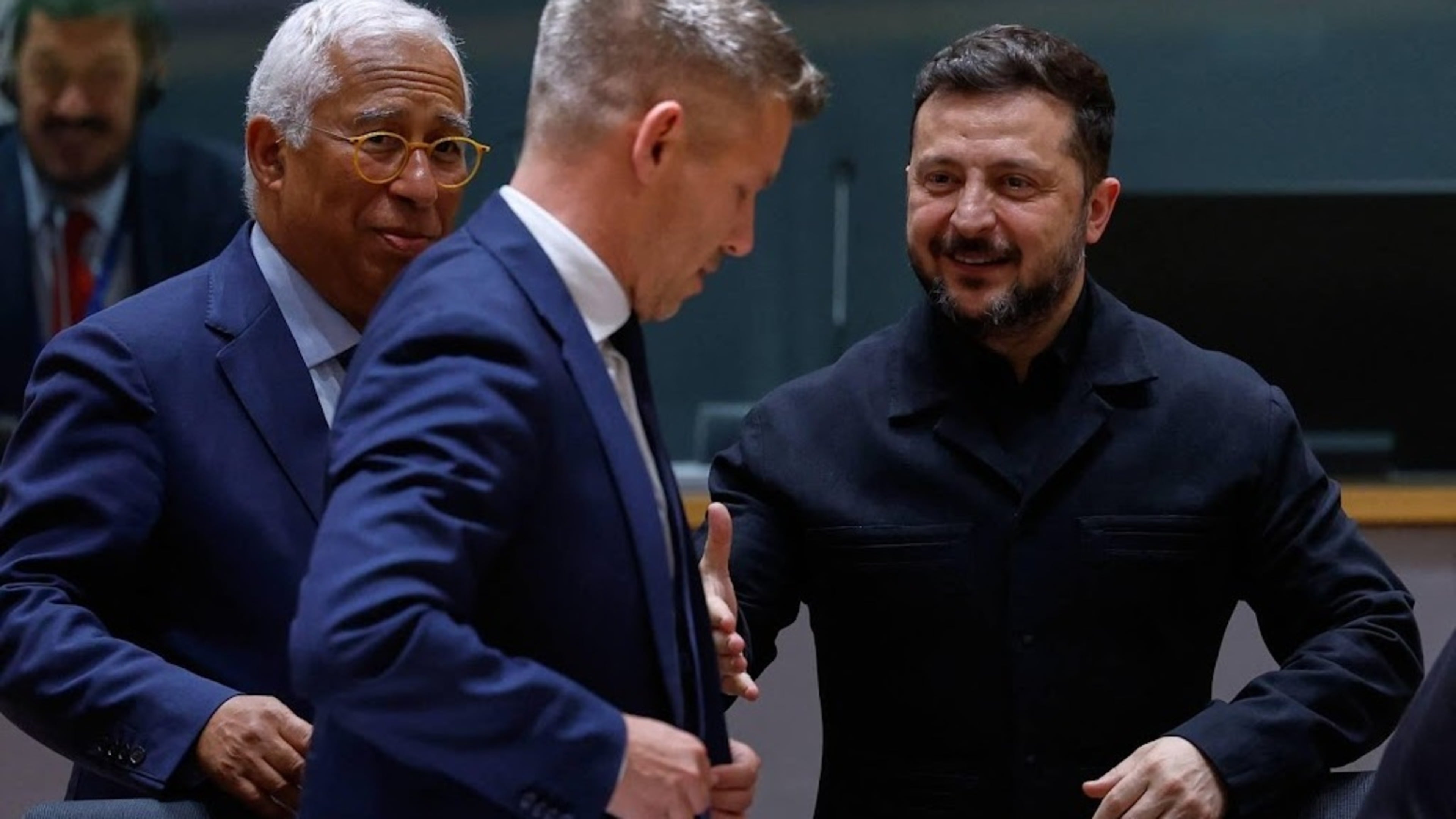 Zelensky: end war before winter through diplomacy