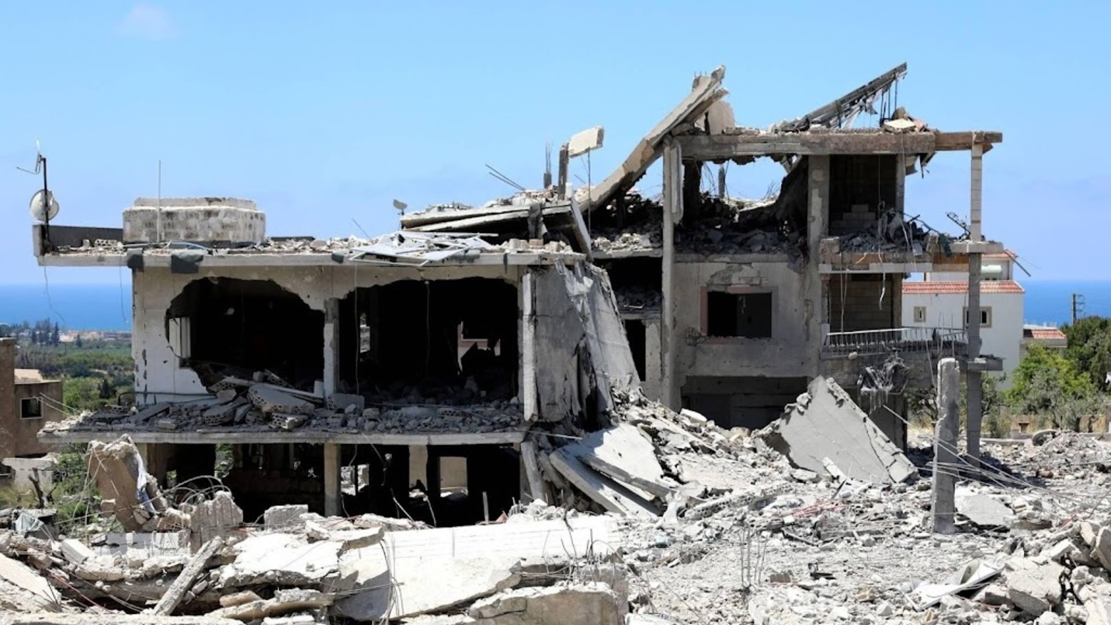 Lebanon: dozens dead and injured since midnight