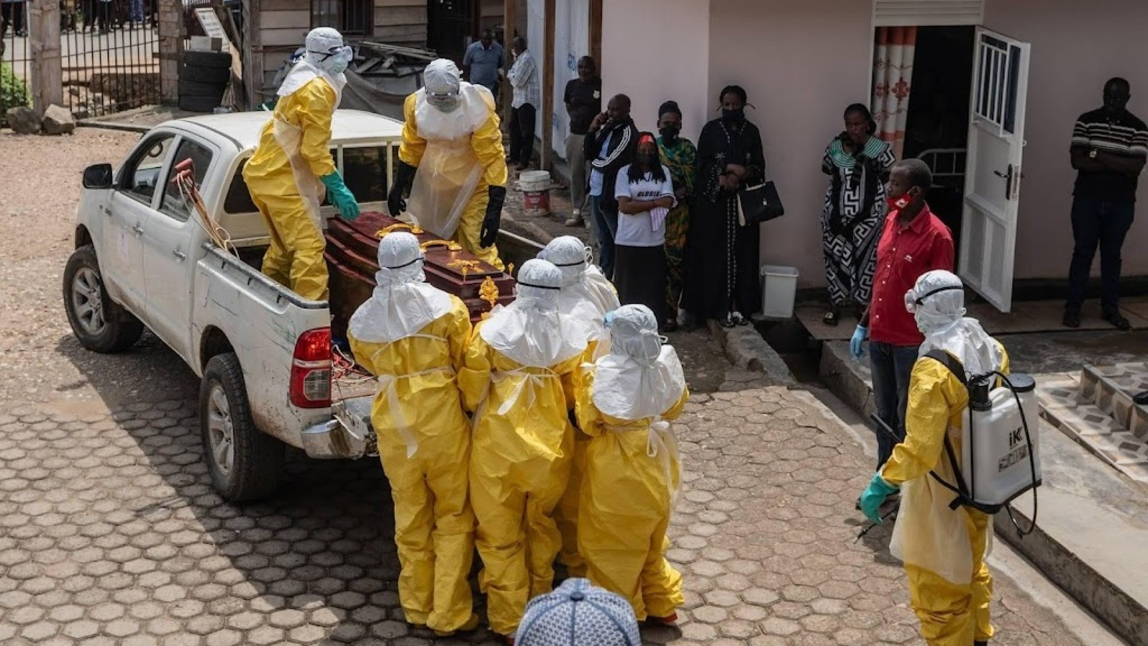 Ebola death toll in Congo passes 200