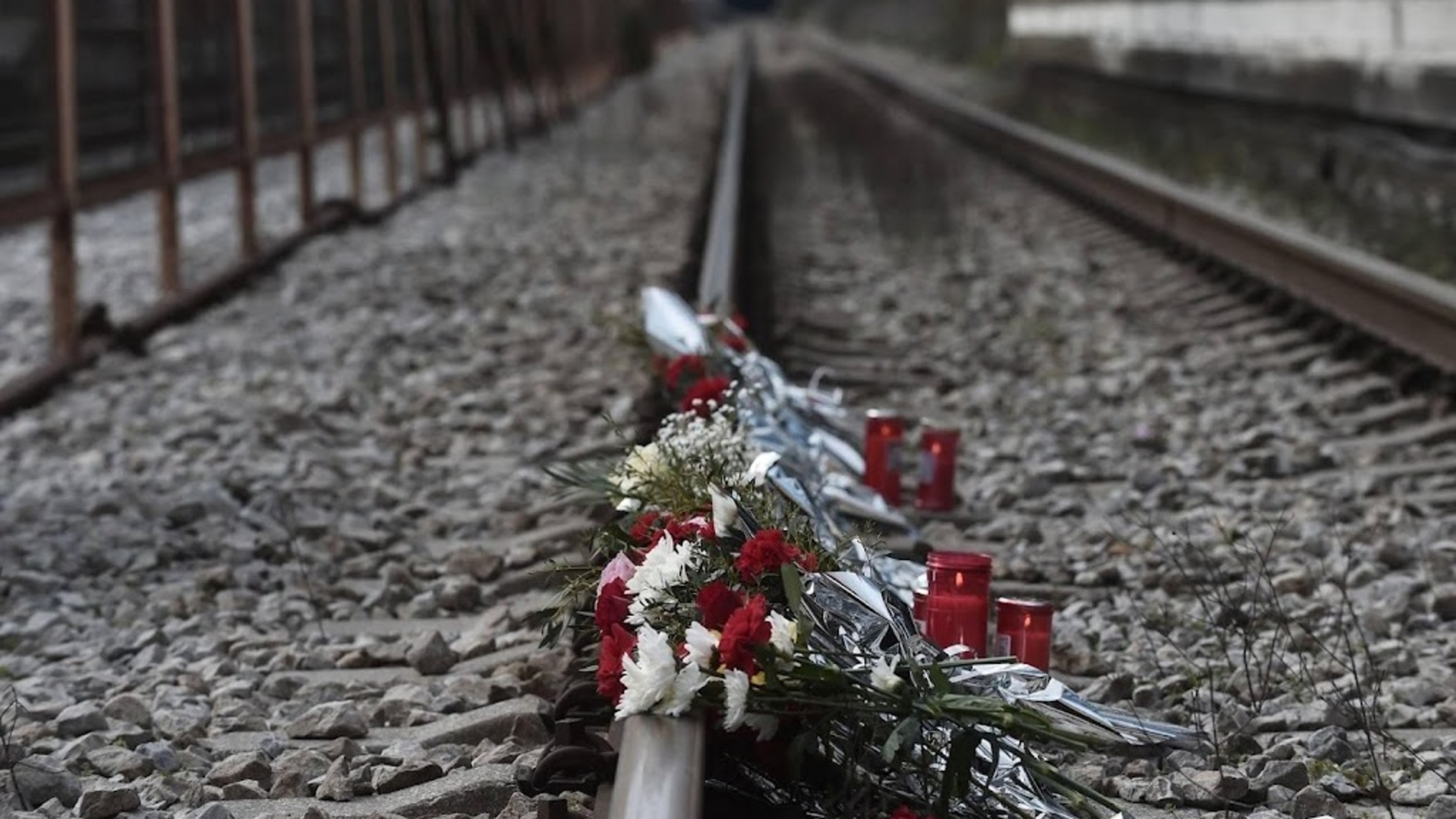 Trial over fatal train crash in Greece resumes
