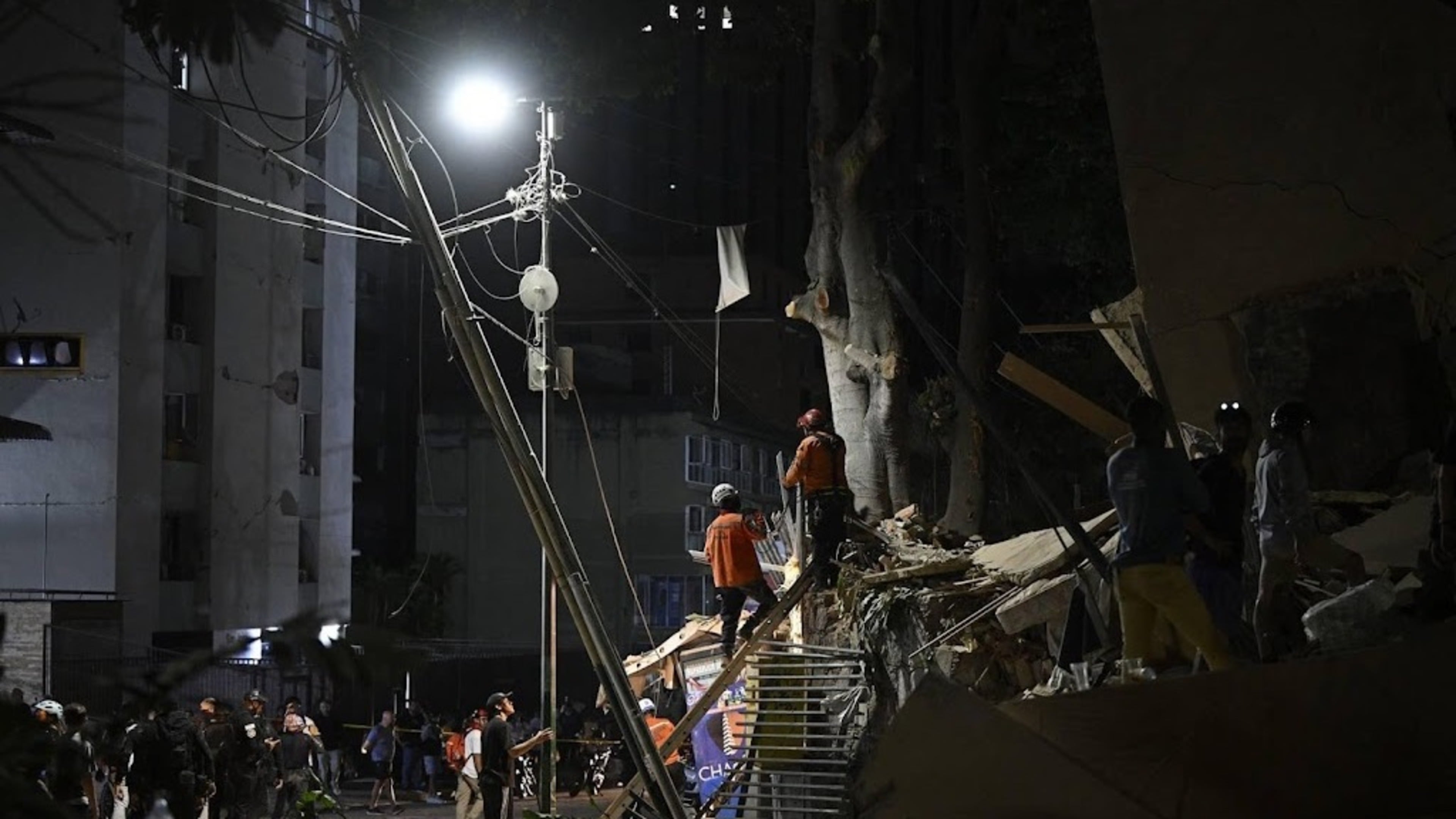 Venezuelan President: At least 32 dead in earthquakes