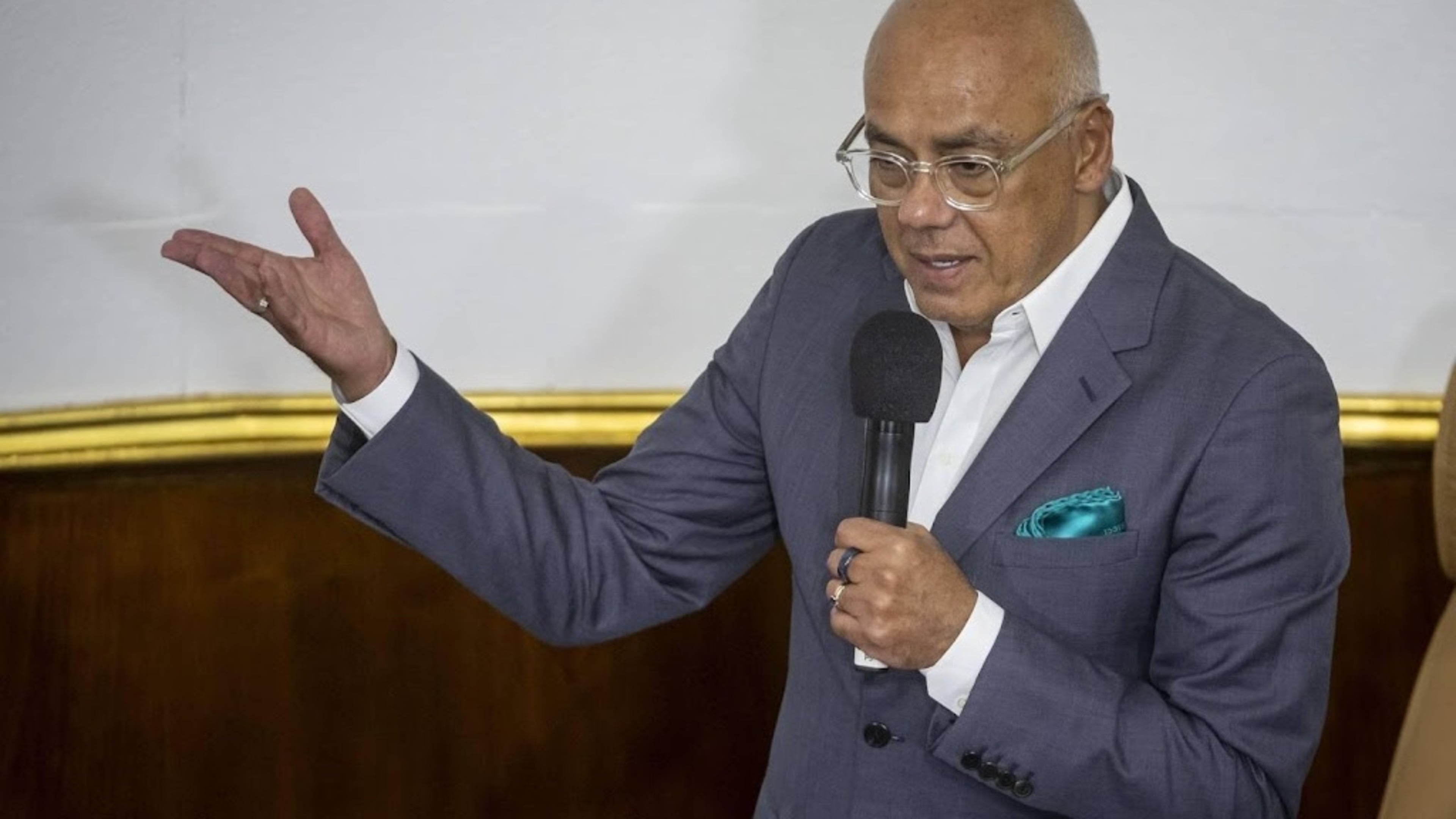 Venezuela to release 300 political prisoners before Friday