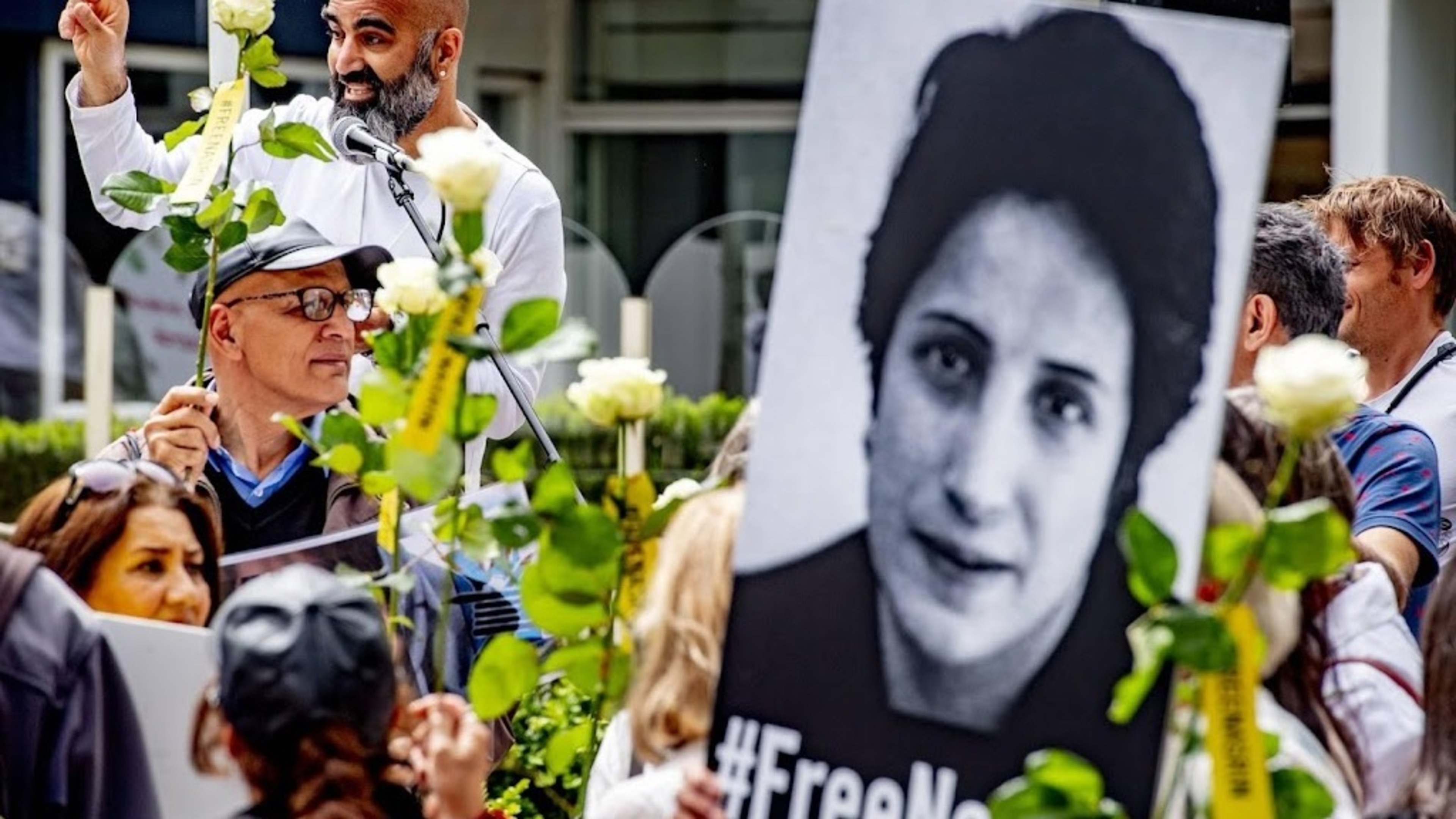 Prominent Iranian human rights lawyer arrested