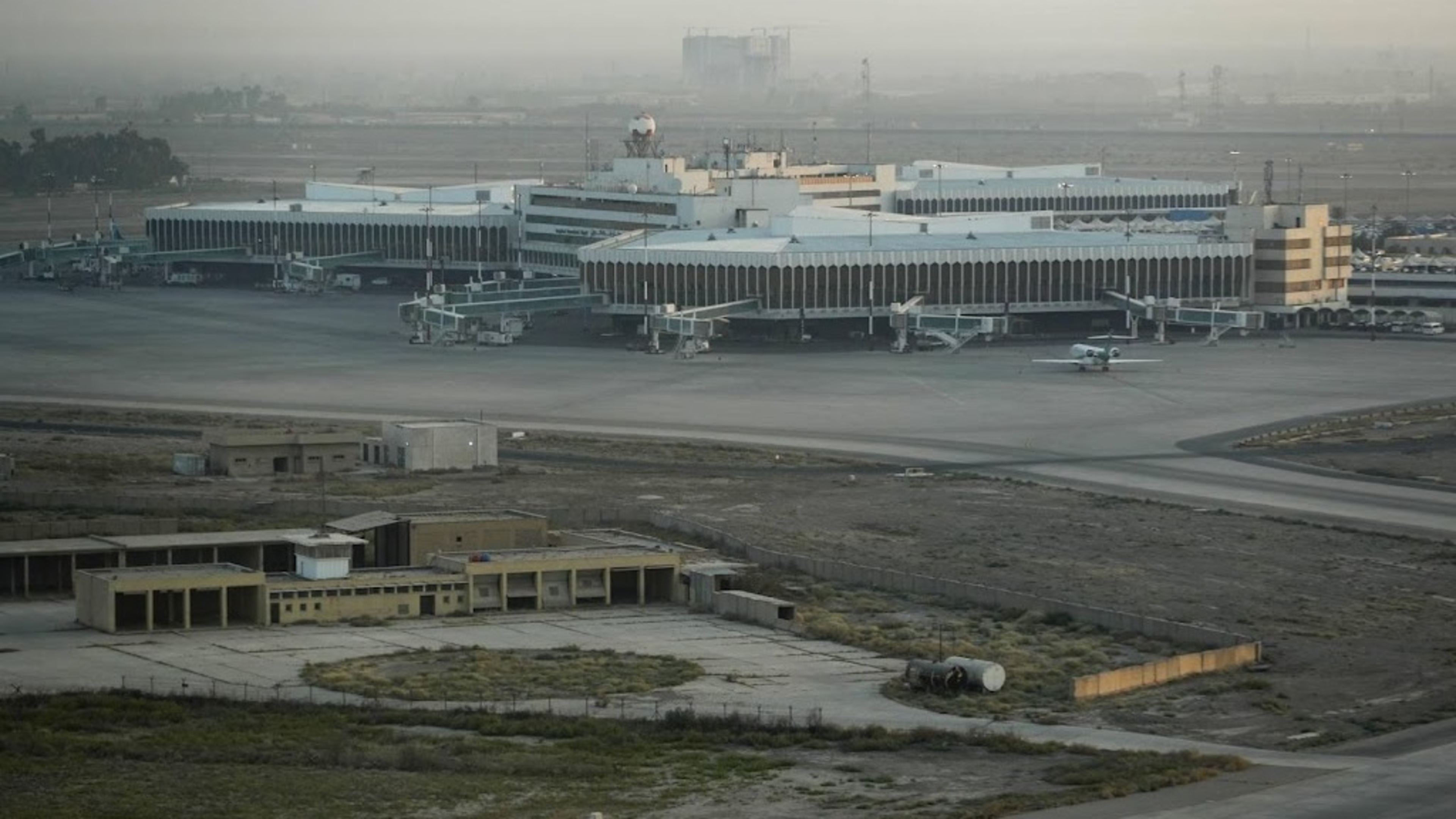 Several injured in rocket attack on Baghdad airport
