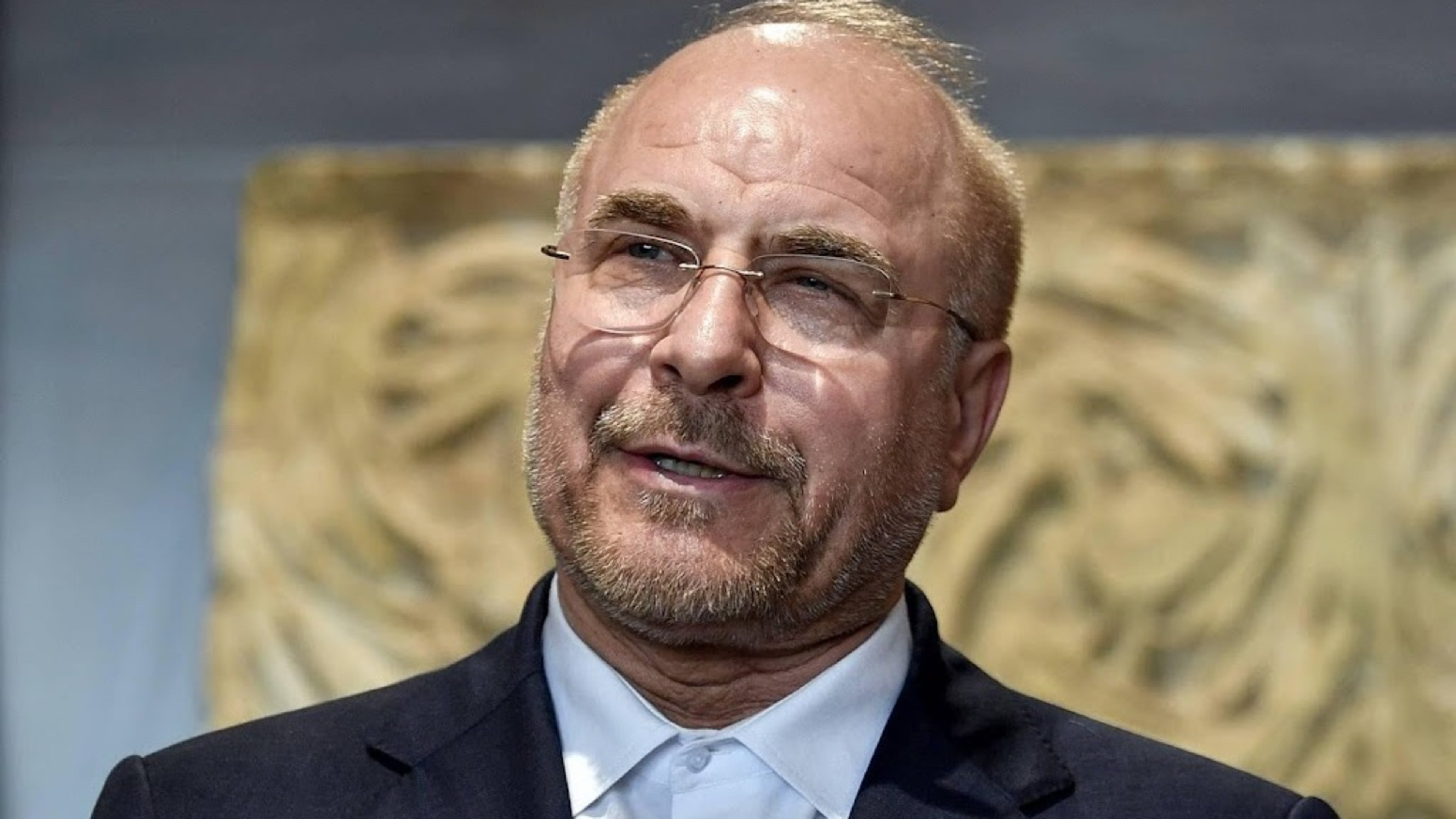 Iranian top negotiator demands end to US blockade