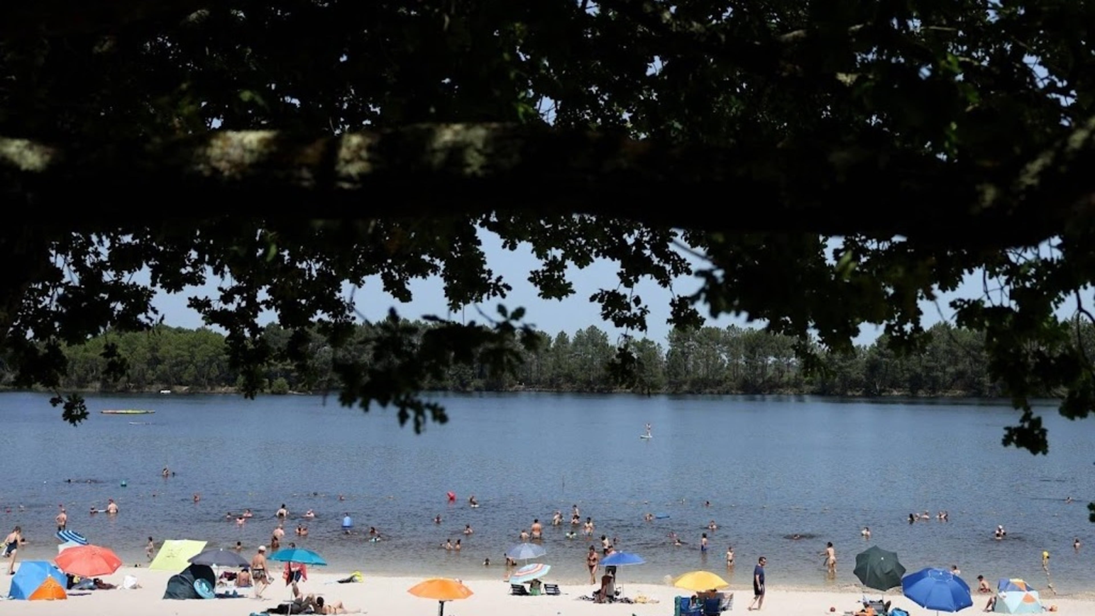 Thirteen people drowned during hot weekend in France