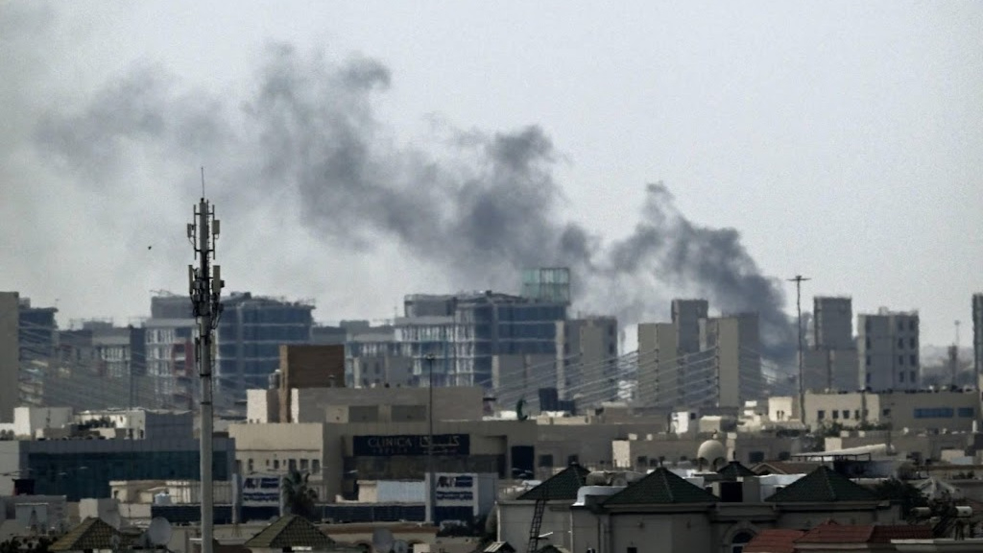 Heavy explosions in Qatar's capital