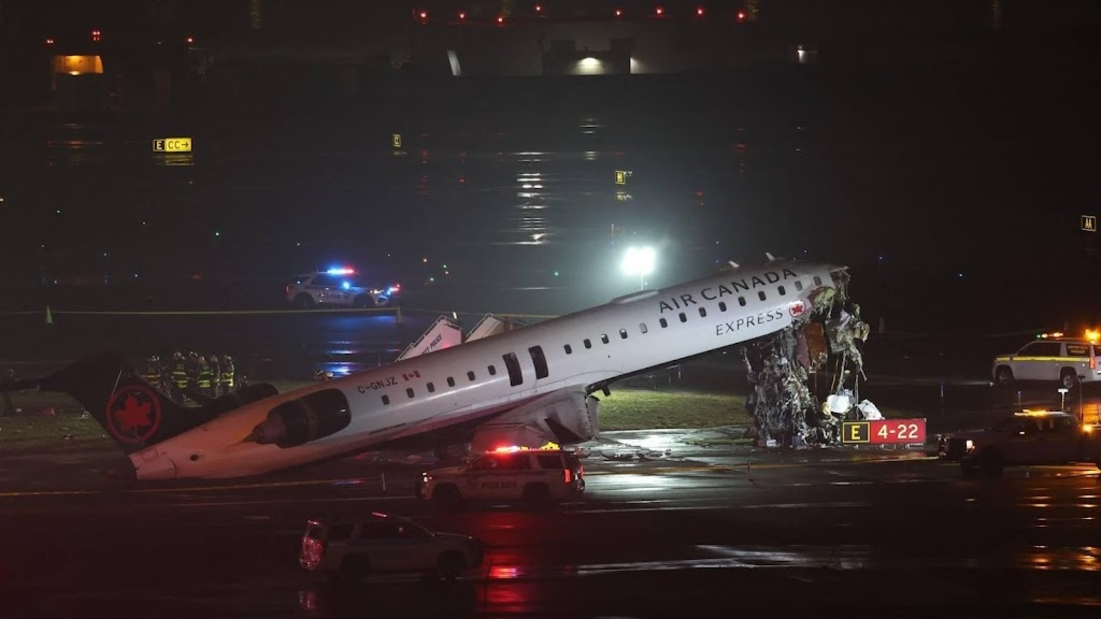 Injuries in collision at US airport LaGuardia