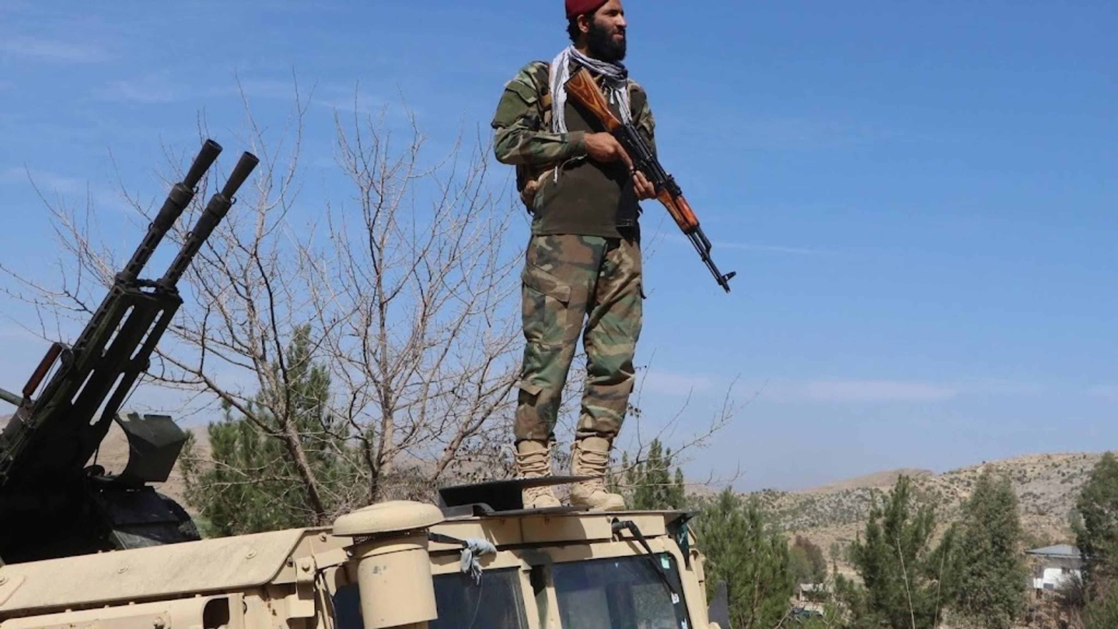 Fighting between Afghanistan and Pakistan continues