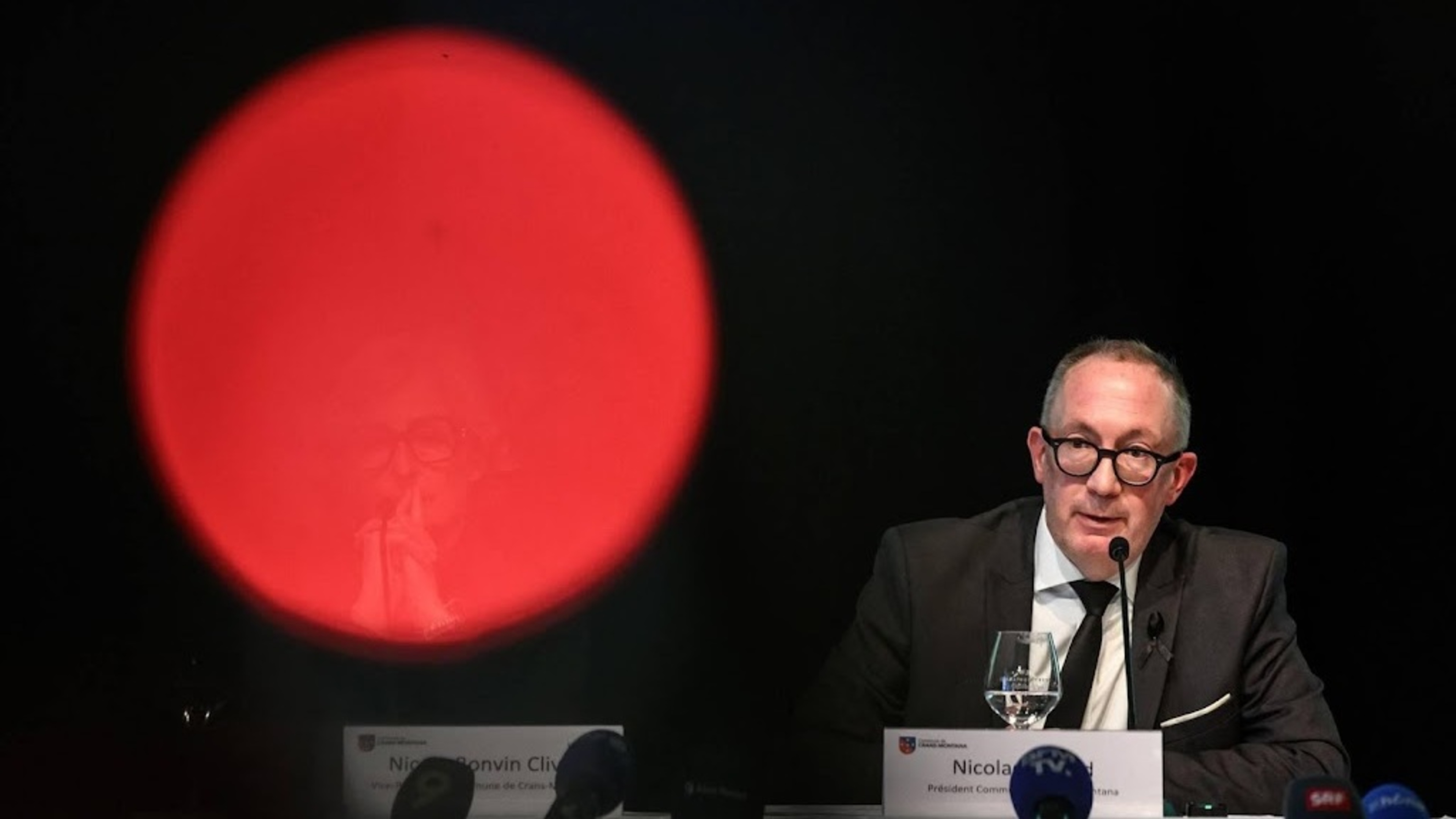 Investigation into Crans-Montana mayor after fatal bar fire