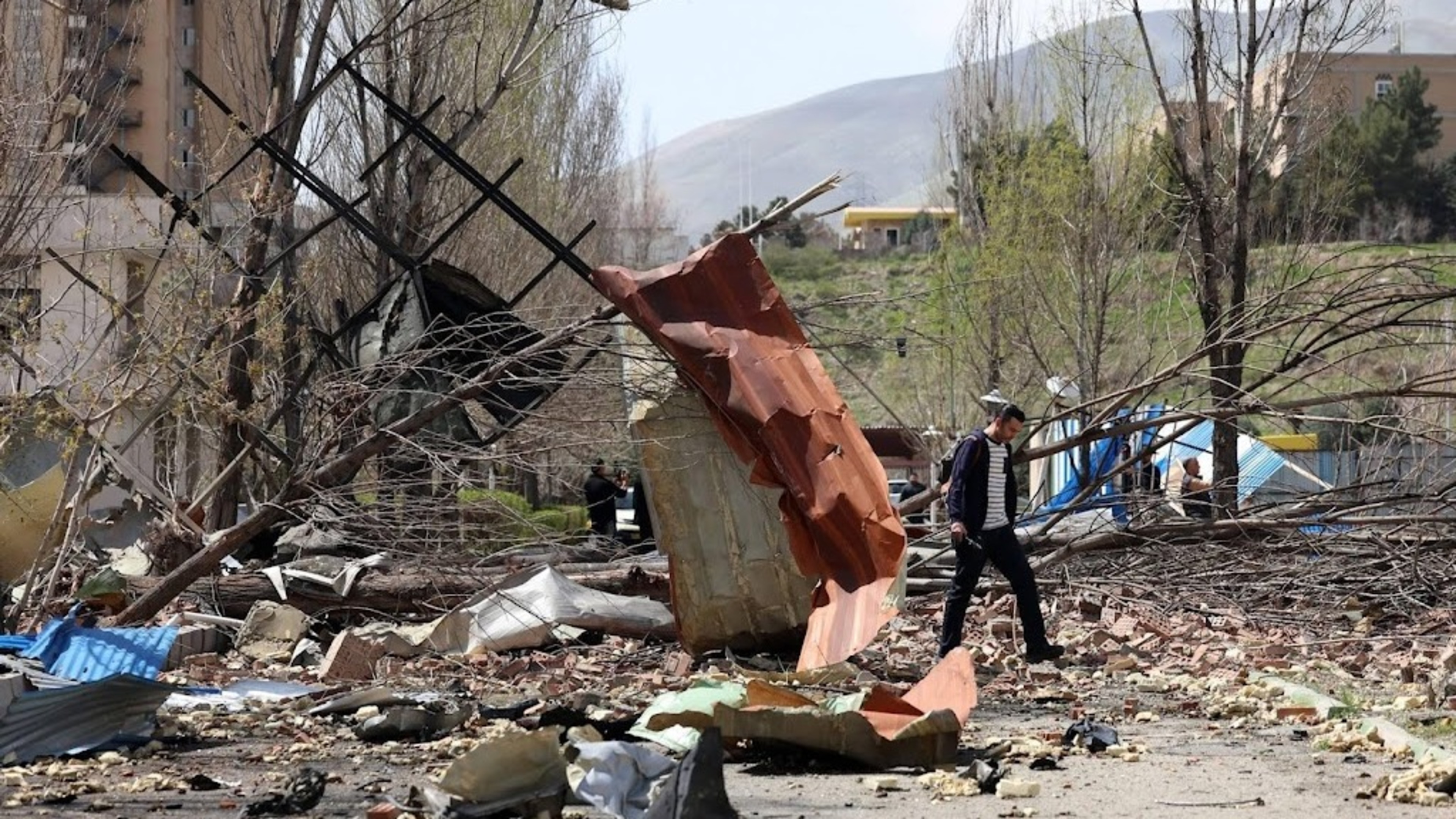 Iranian Red Crescent reports more than 1,900 civilian deaths