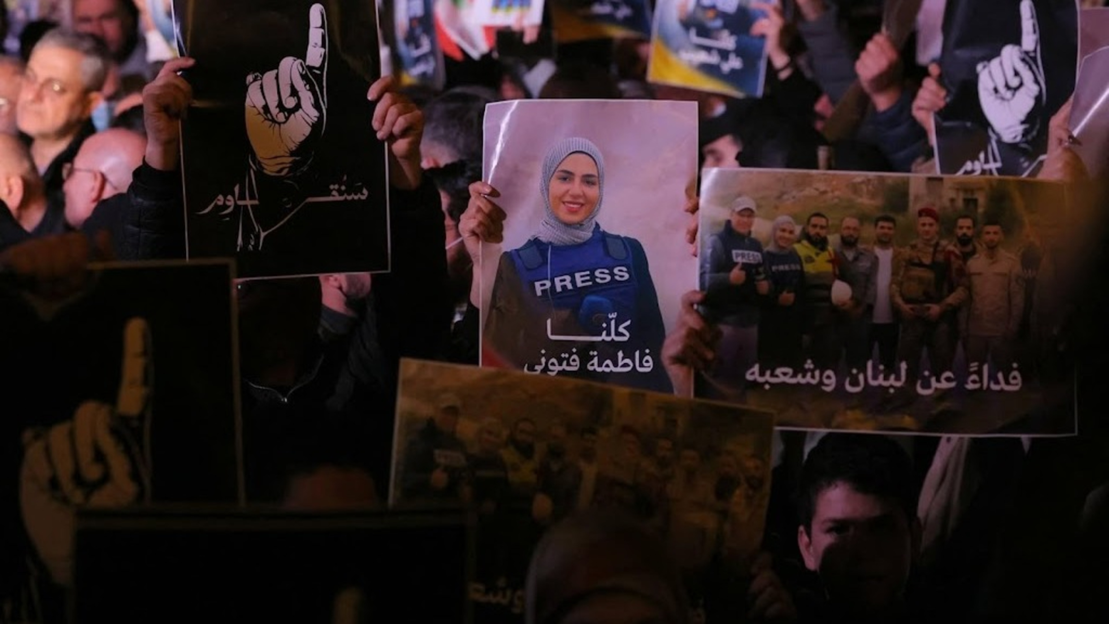 Deaths in Israeli airstrike on car carrying journalists