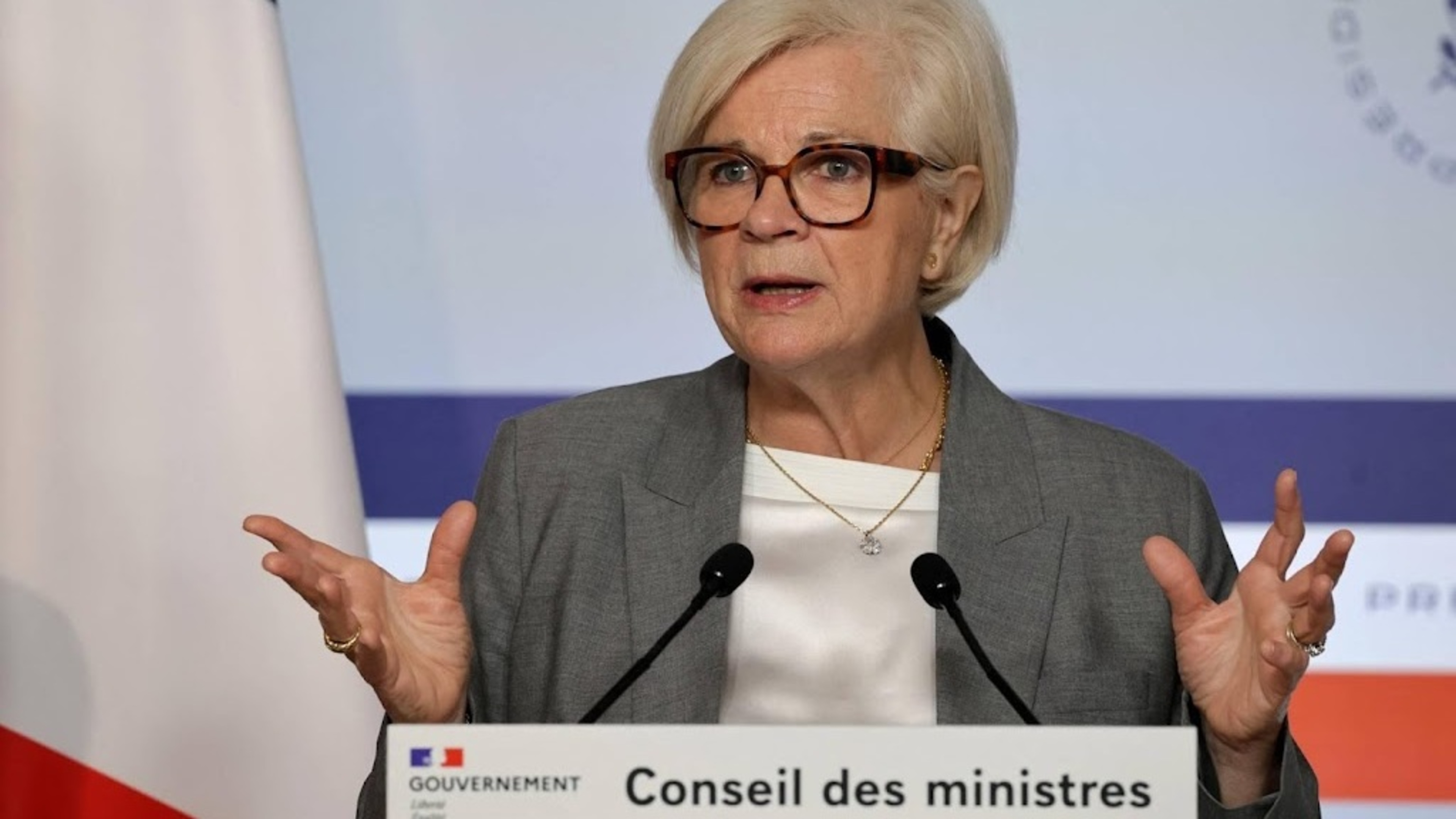 French minister: Netherlands could clear mines in Hormuz