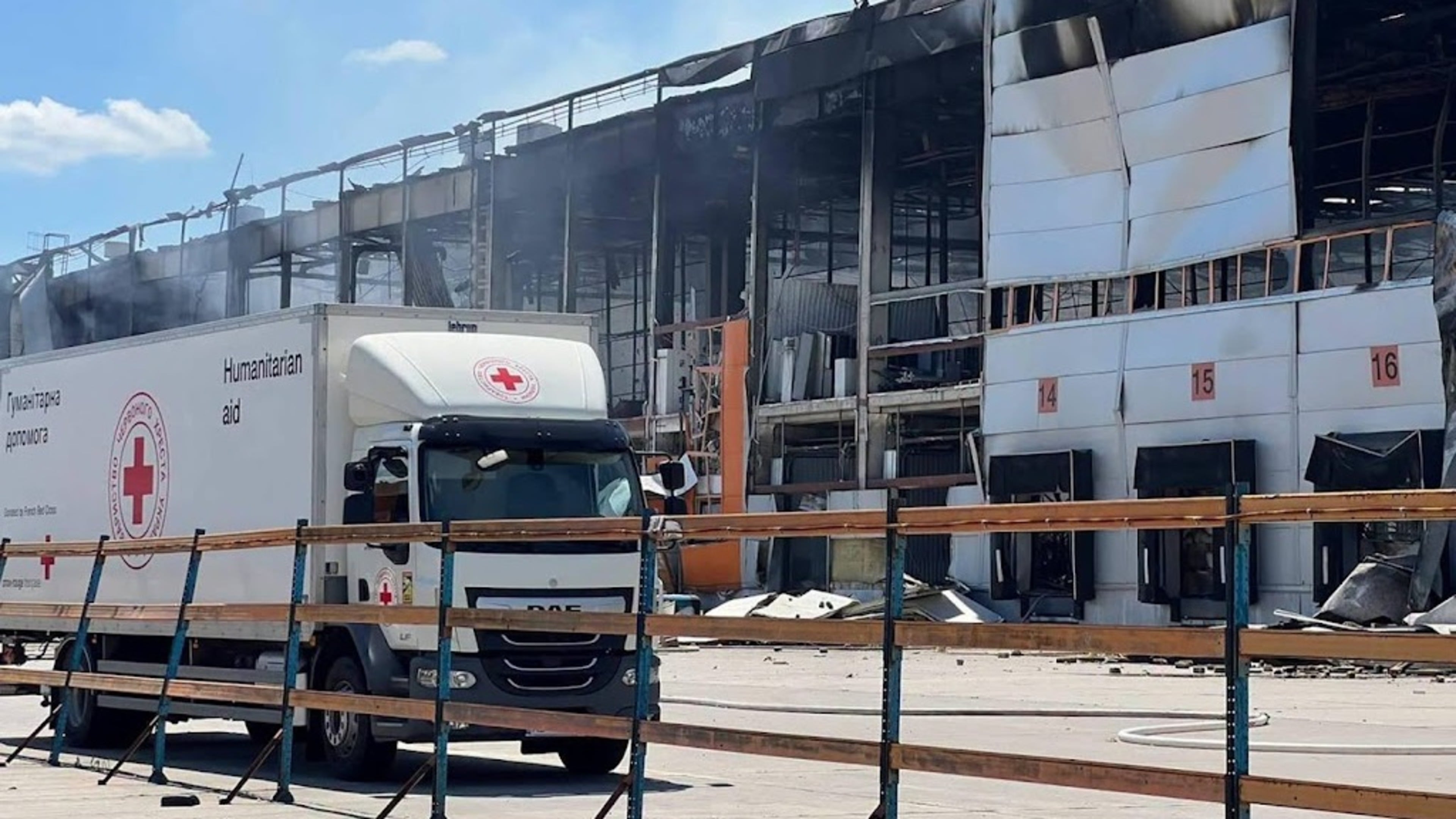 Red Cross: many relief supplies destroyed in Russian attacks