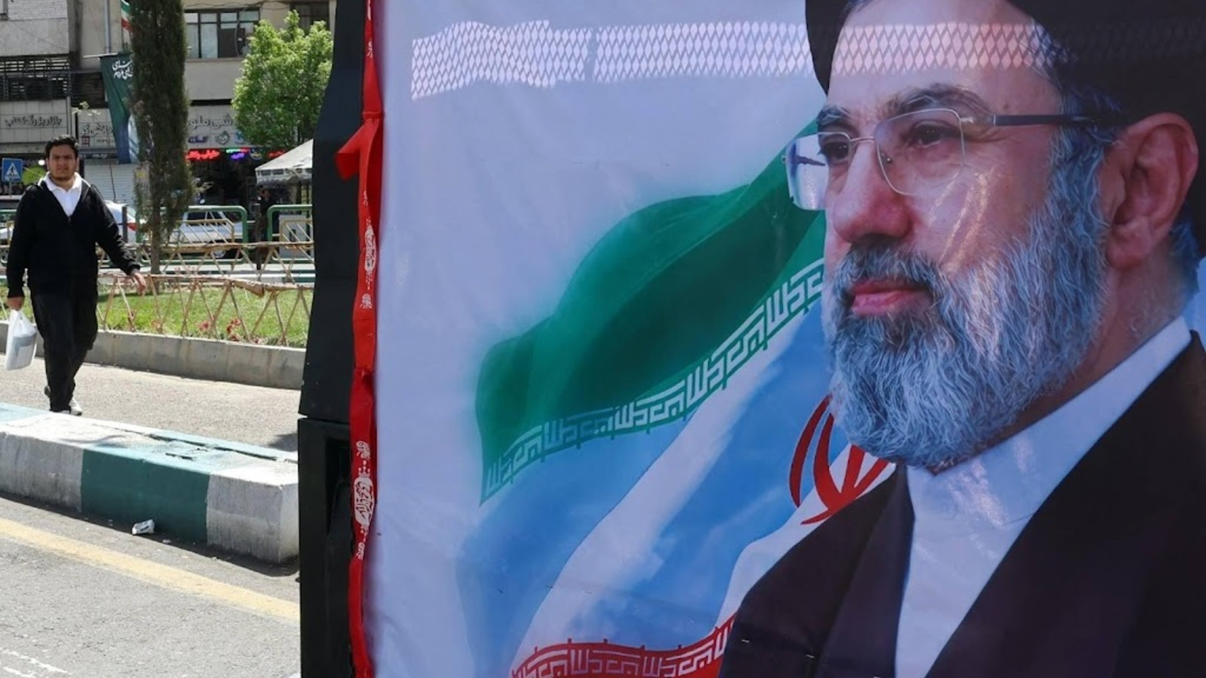 Newspaper: Iran's injured Supreme Leader being treated in Qom