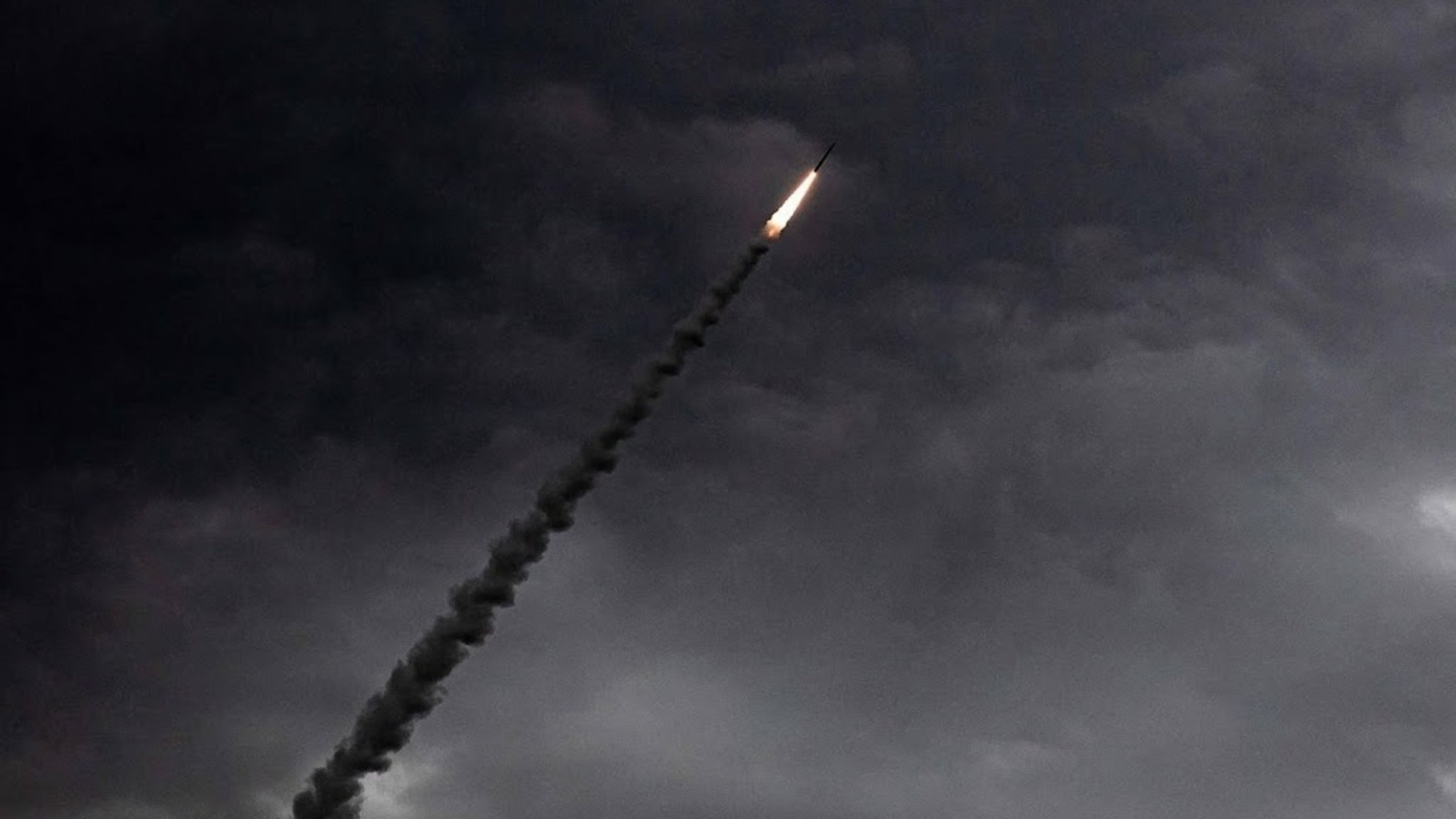 US reports shooting down two Iranian missiles