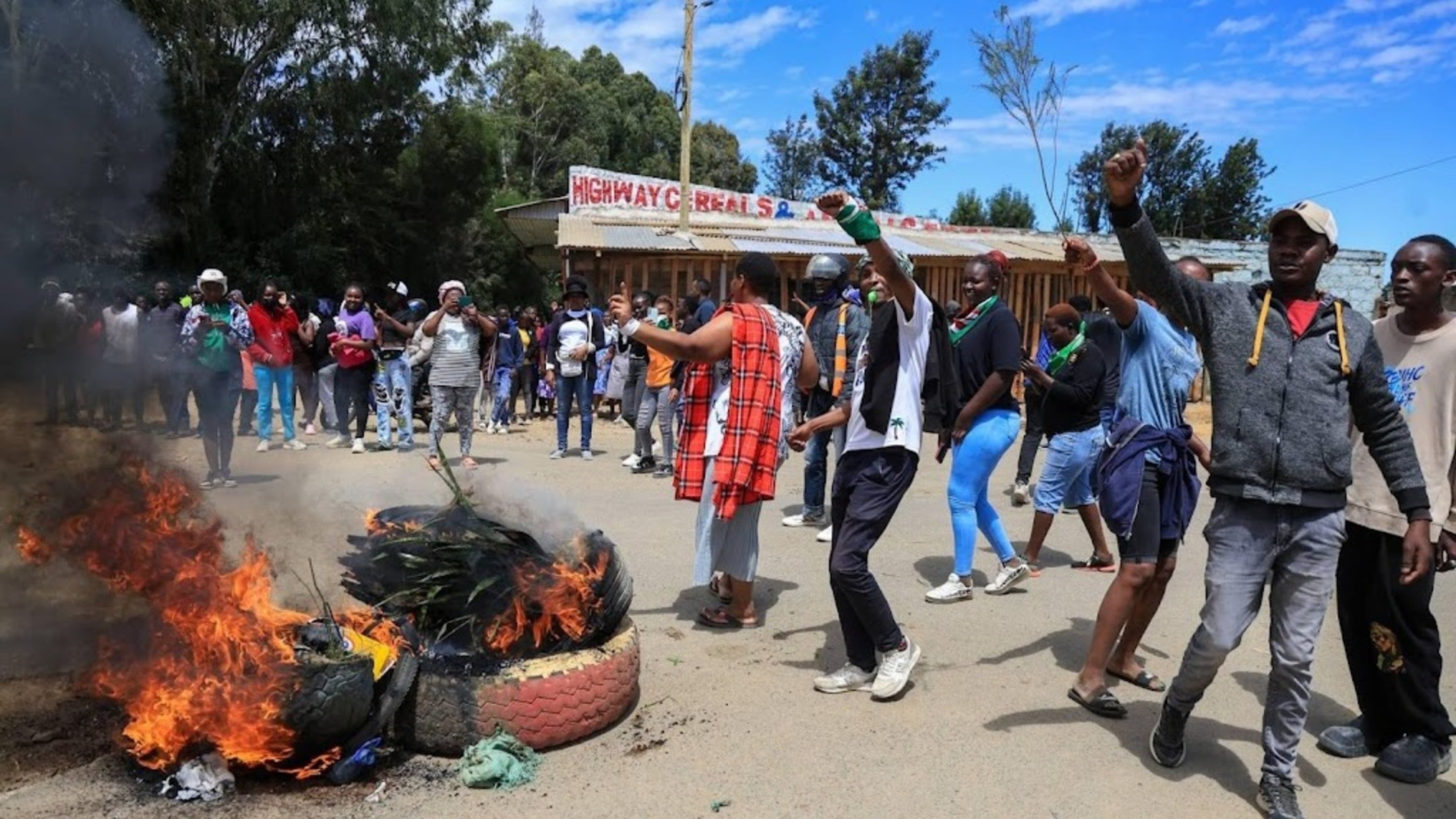 Kenyans protest against American Ebola center