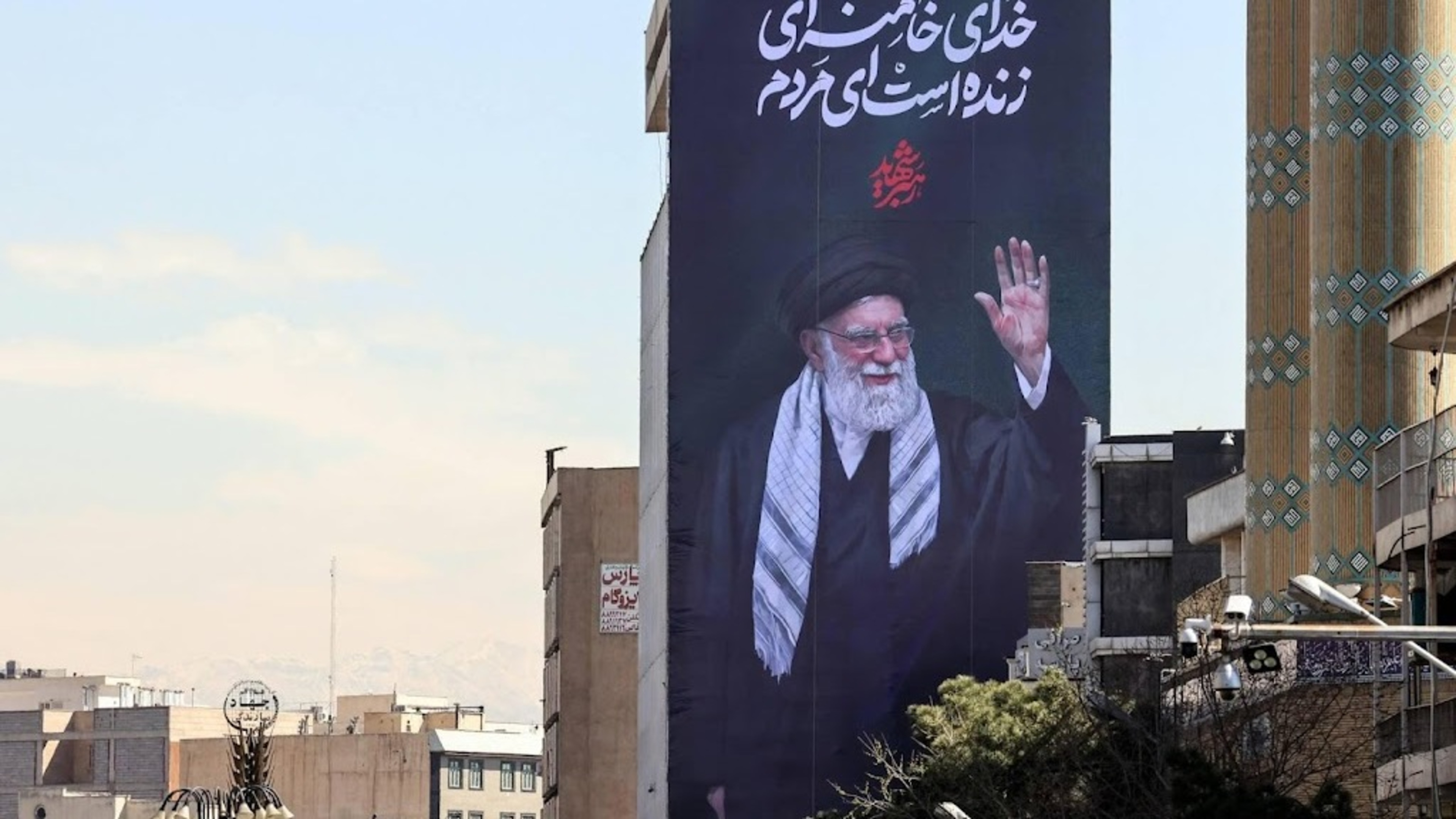 Iranian media: Assembly of Experts building bombed