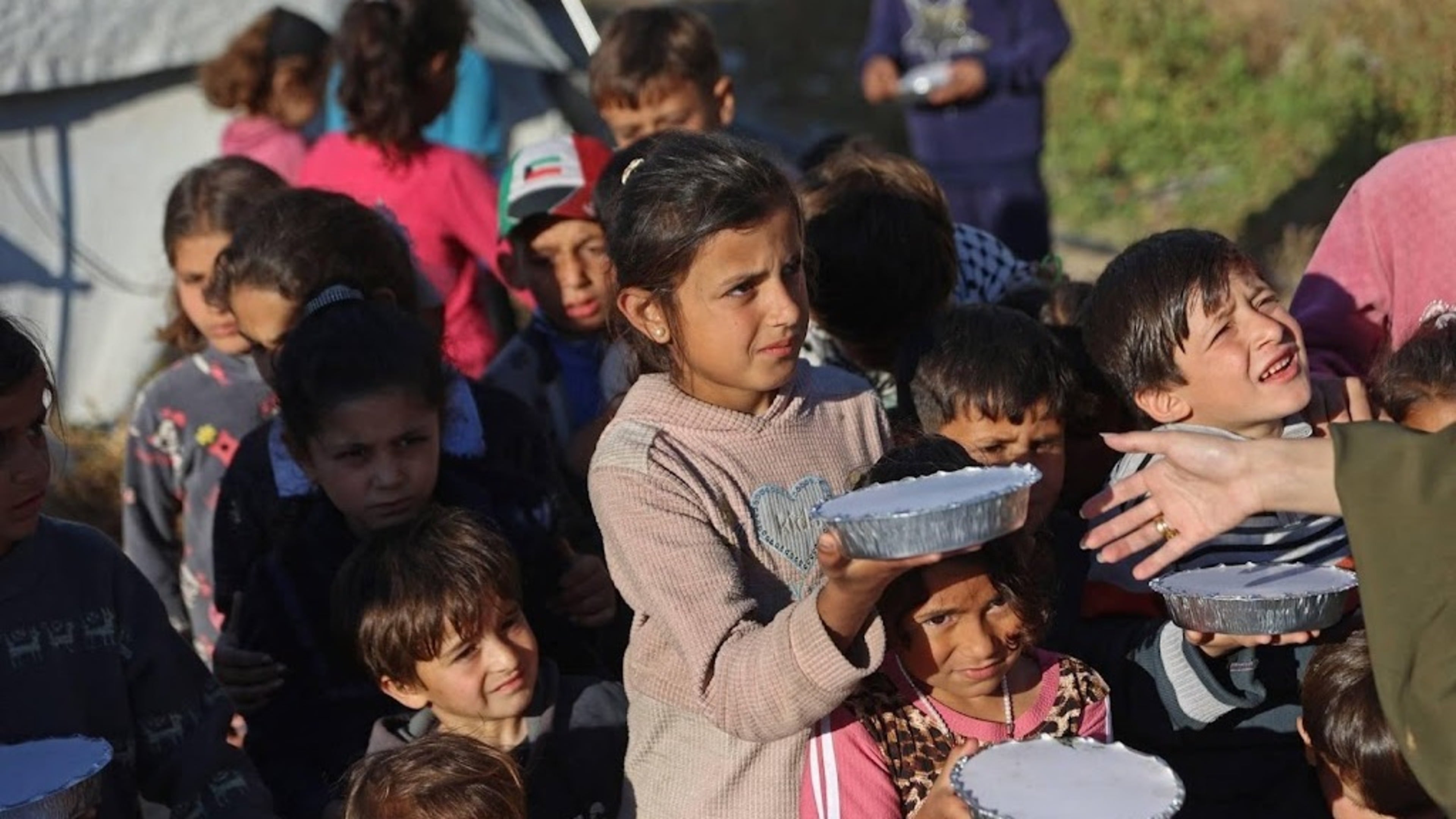 UN investigation: Palestinian civilians caught between warring parties