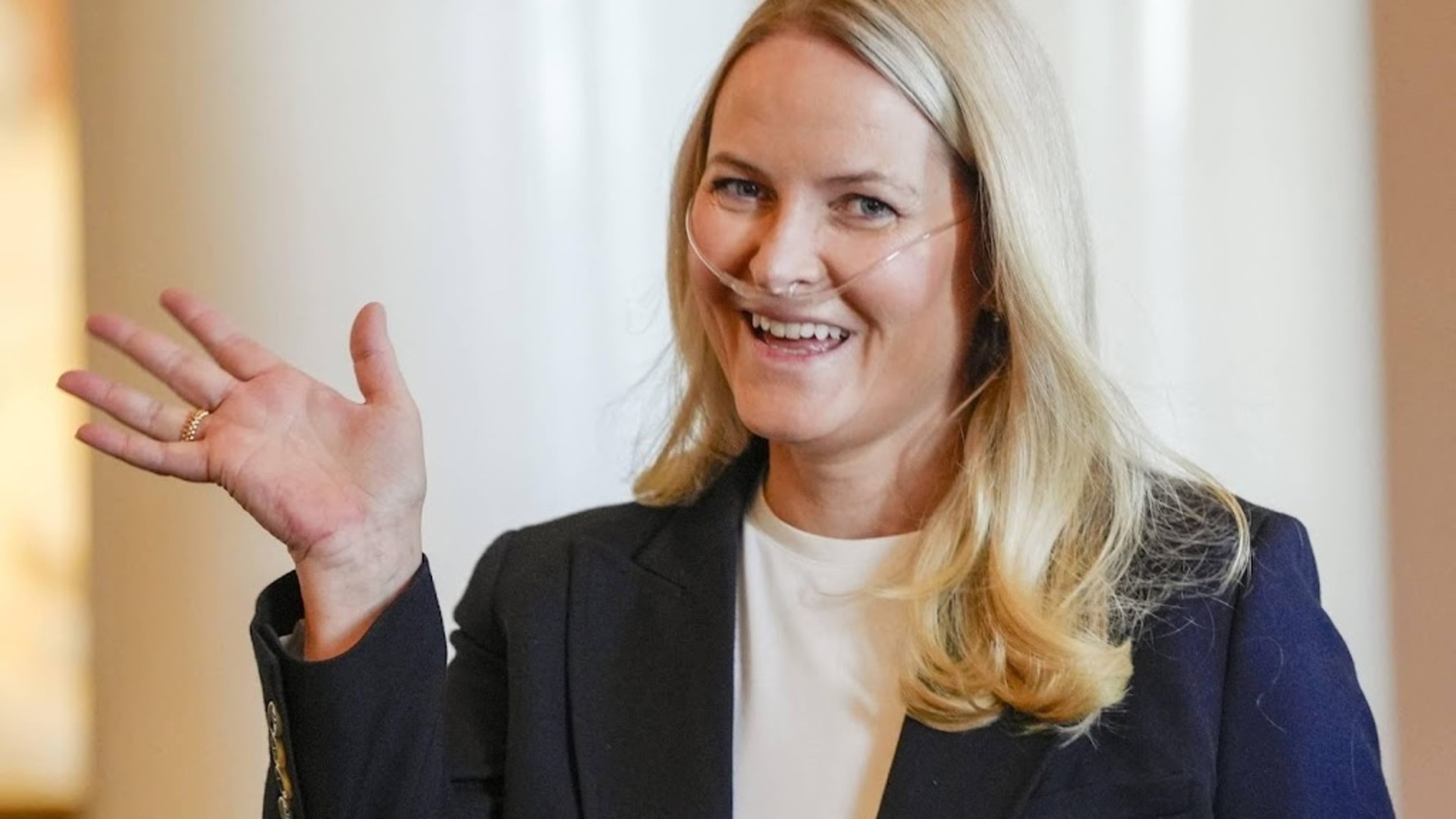 Crown Princess Mette-Marit on waiting list for lung transplant