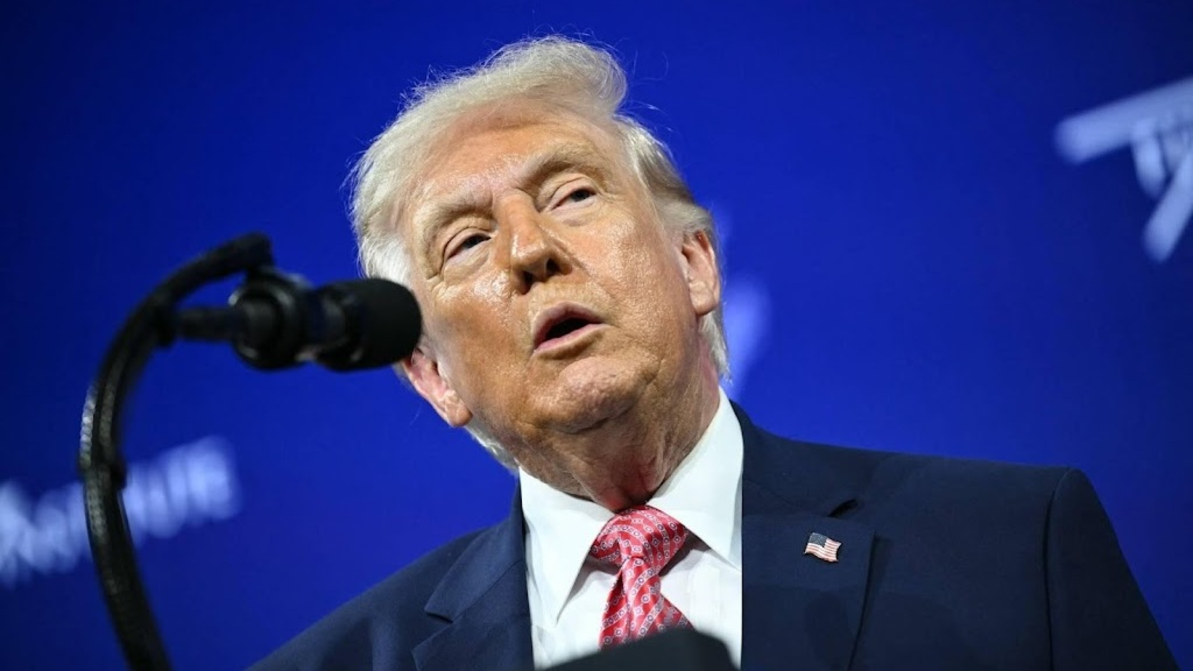 American arrested for death threats against Trump