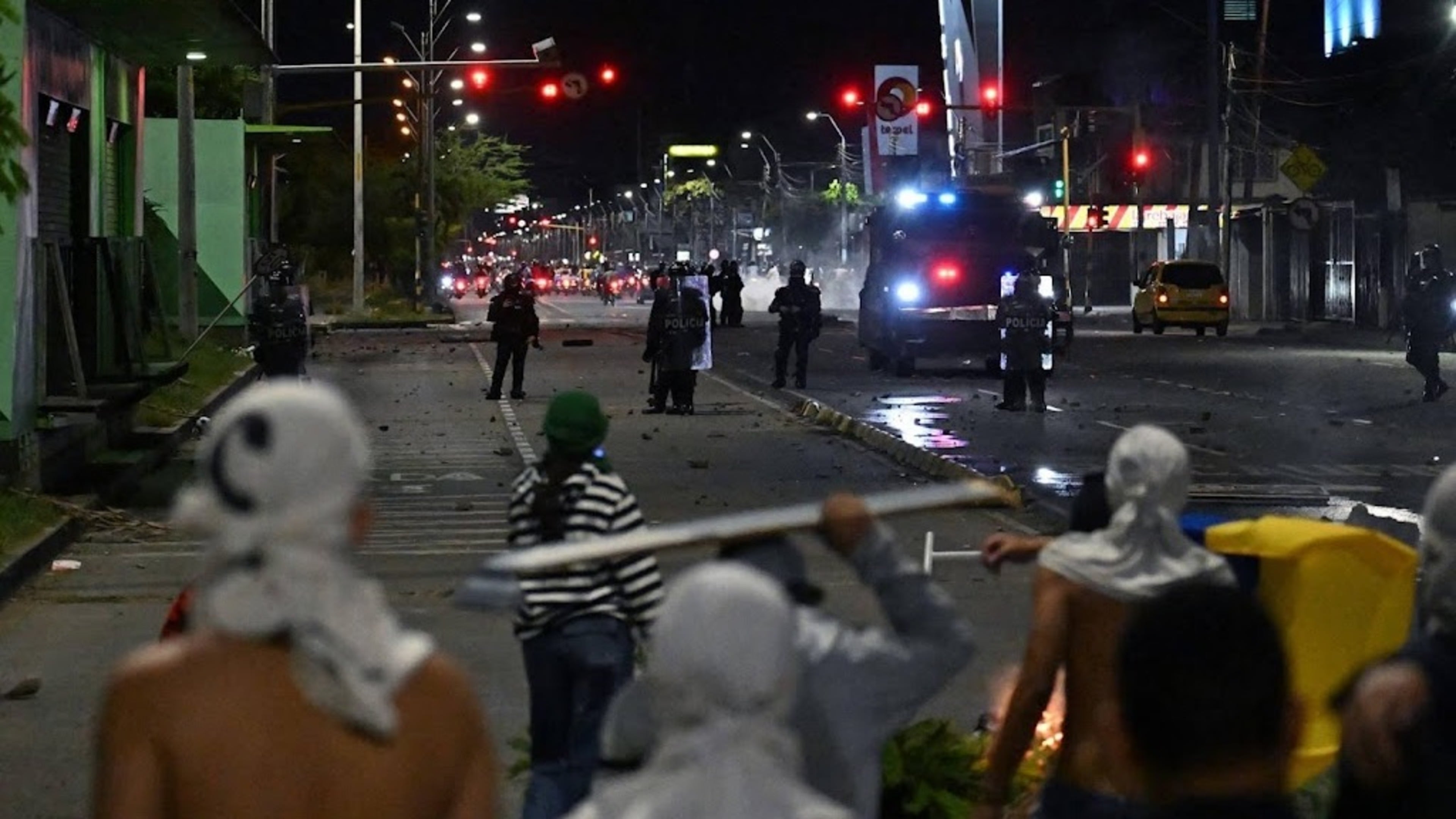 Tension over close election result in Colombia