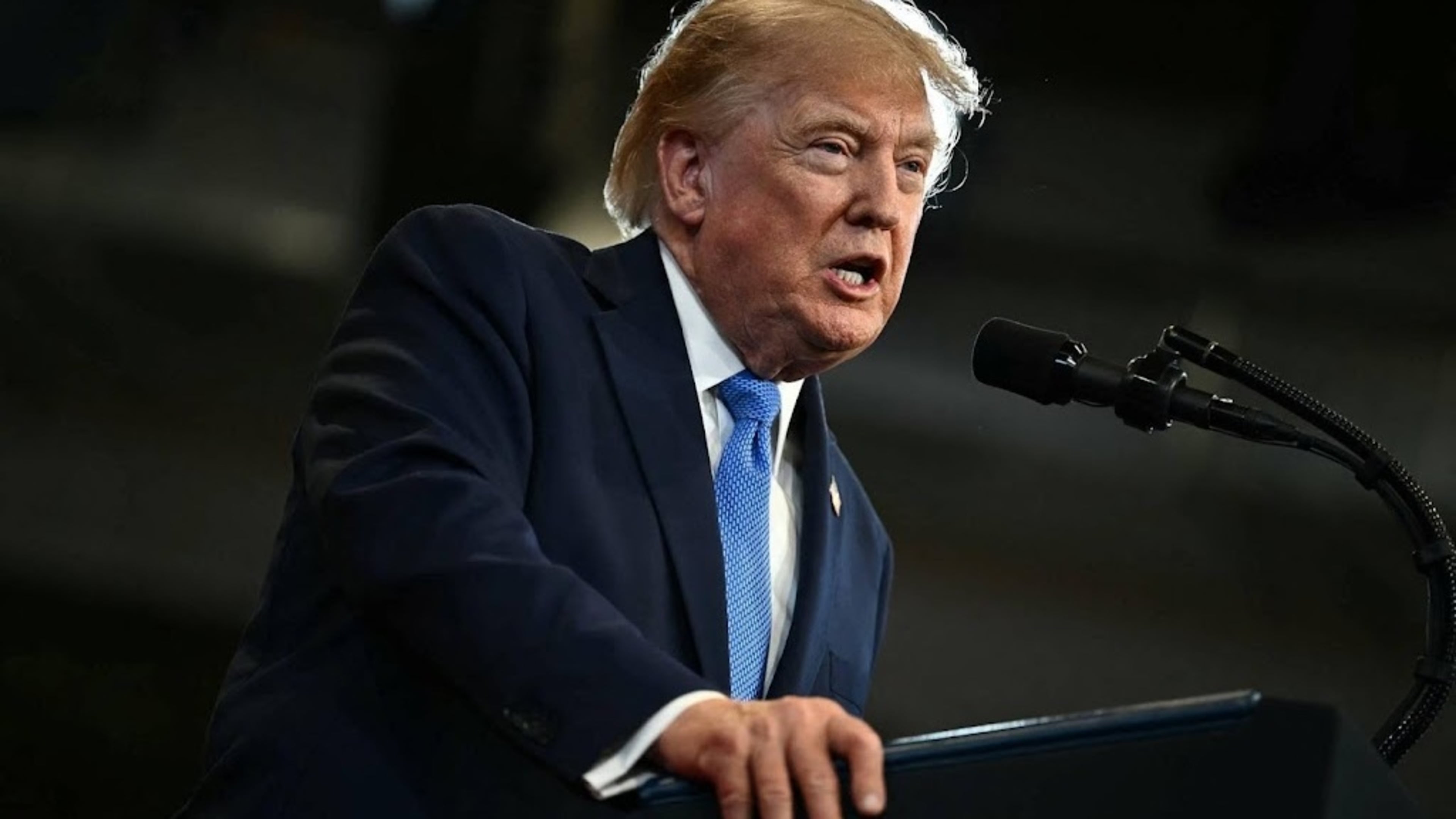 Trump: na verslaan Iran wordt Straat van Hormuz grondgebied VS