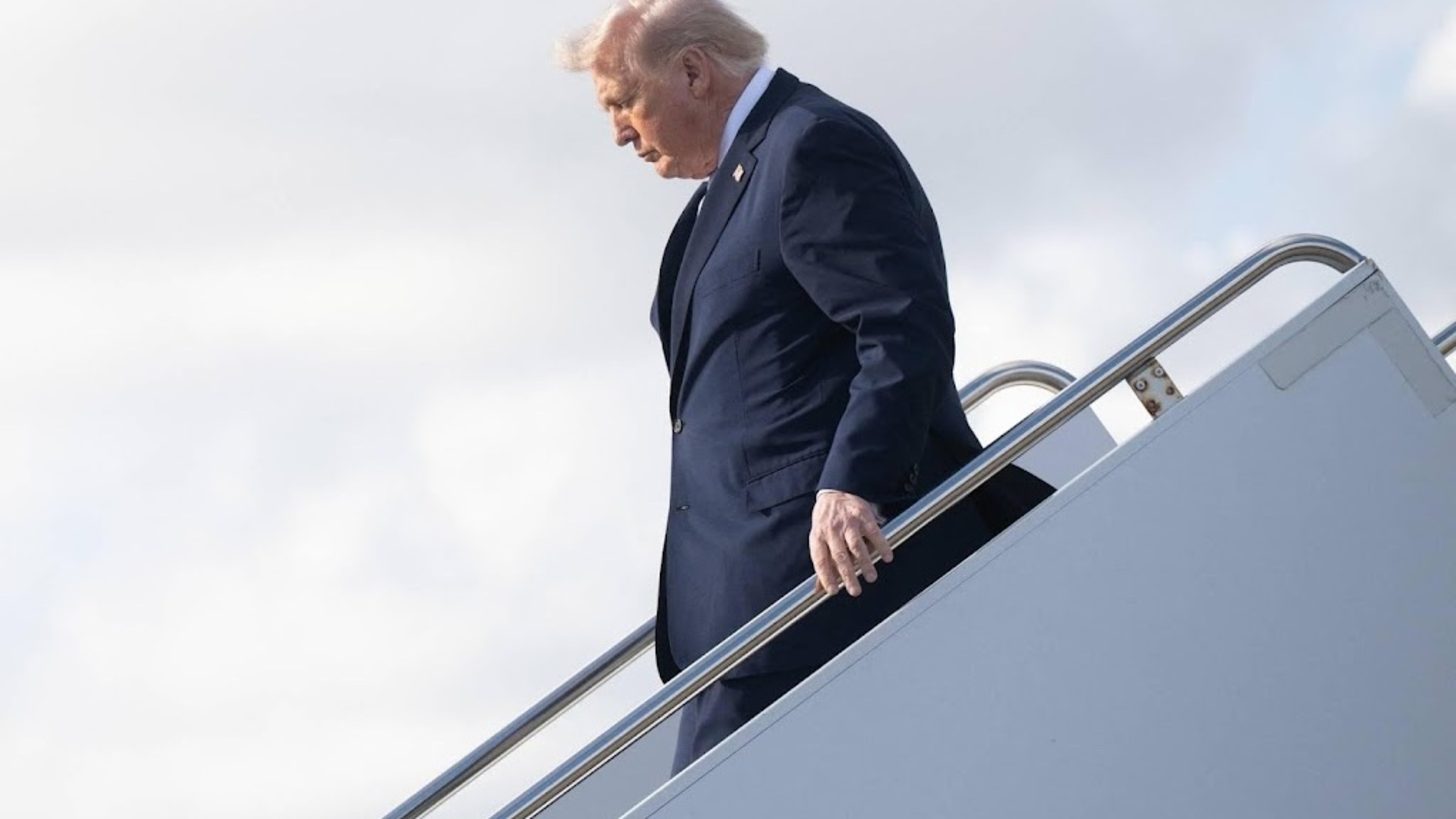 Trump considers scaling down military operations in Iran