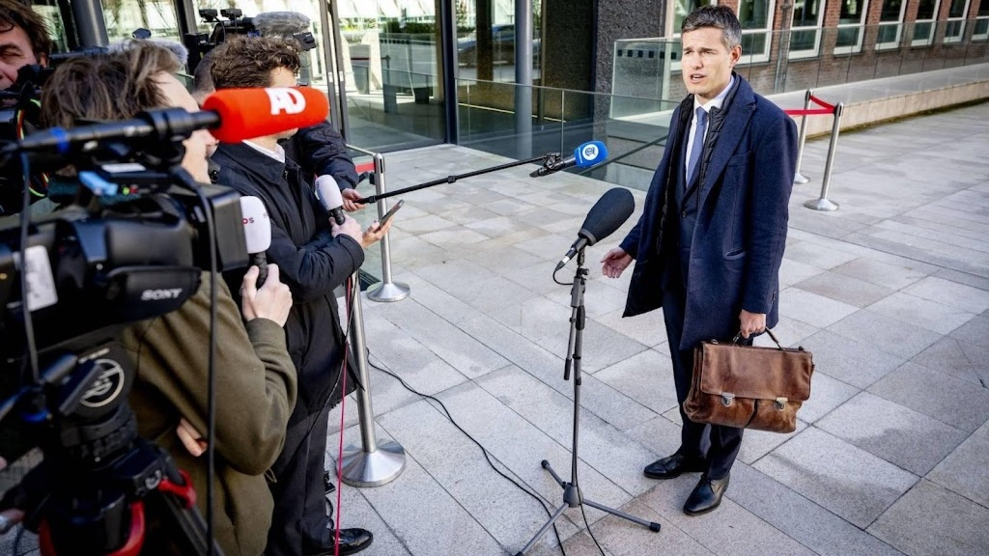 Europe rejects alleged US plan to punish defiant allies